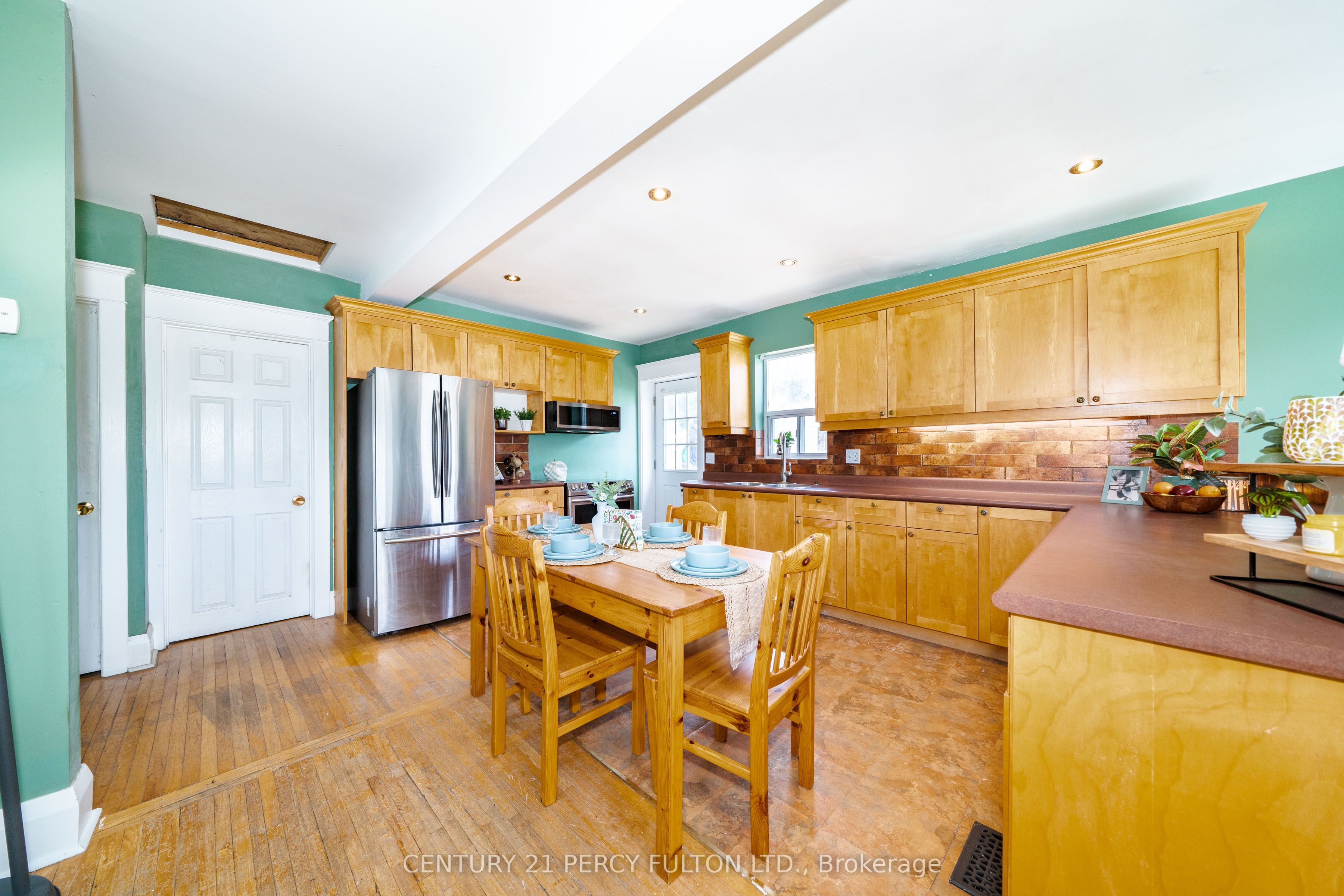 74 St. Dunstan Drive, Toronto, ON M1L 2V5 photo 4