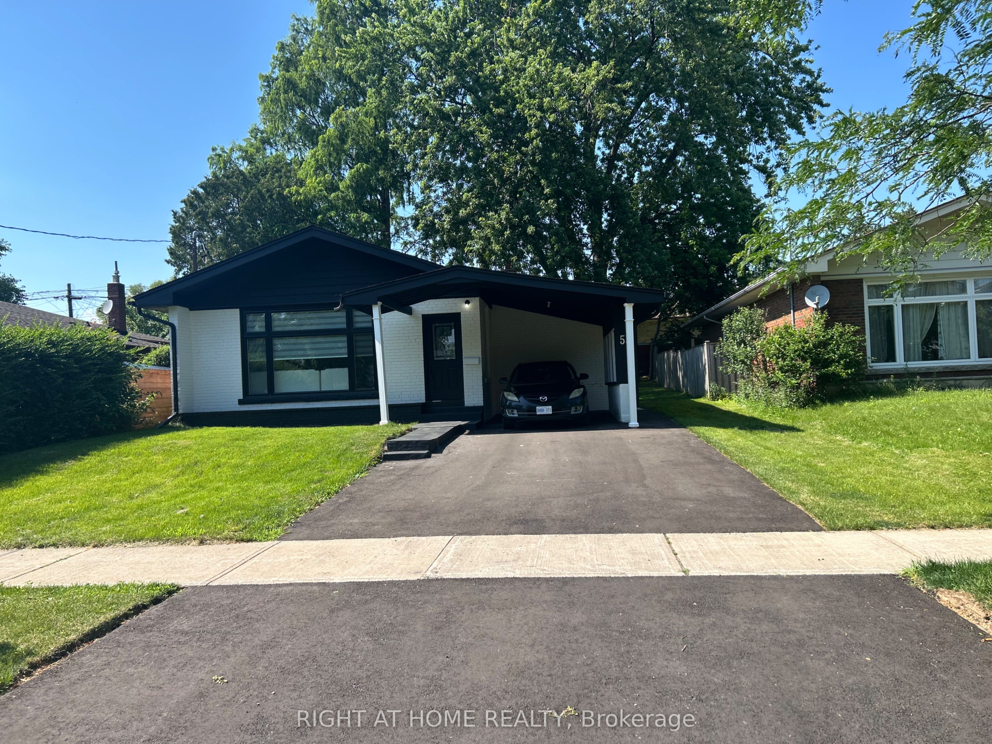 53 Gaiety Drive, Toronto, ON M1H 1B9 photo 4