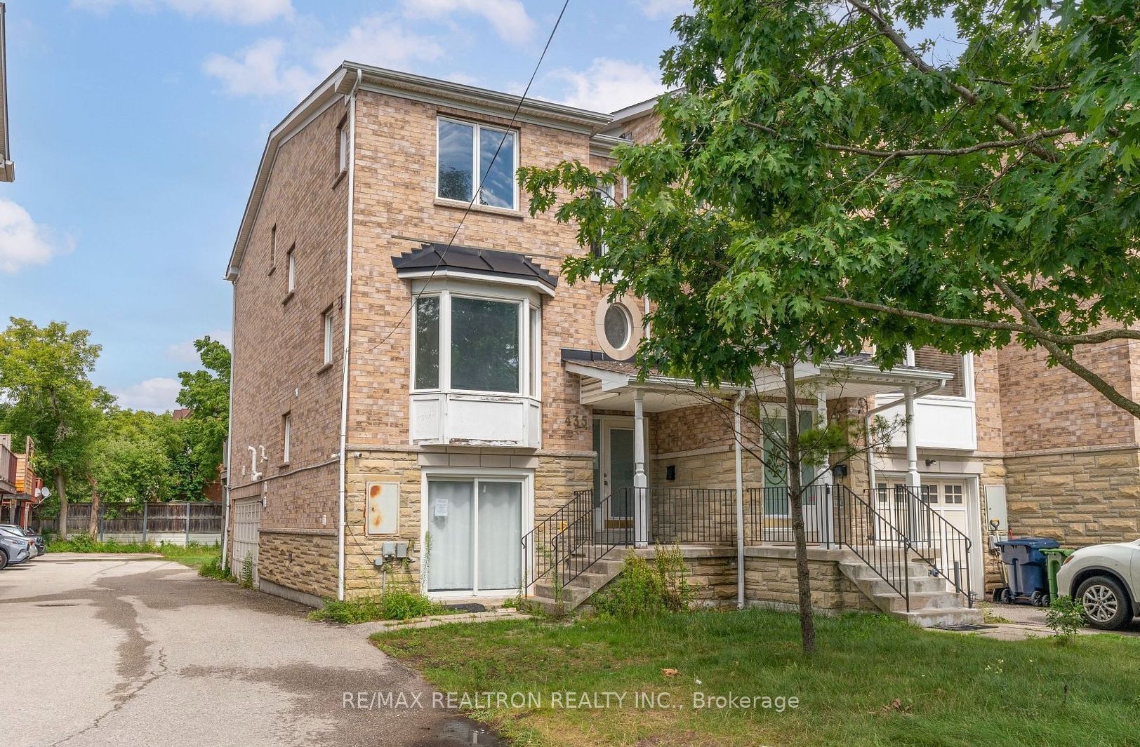 435 Meadowvale Road Ground Floor, Toronto, ON M1C 1S6