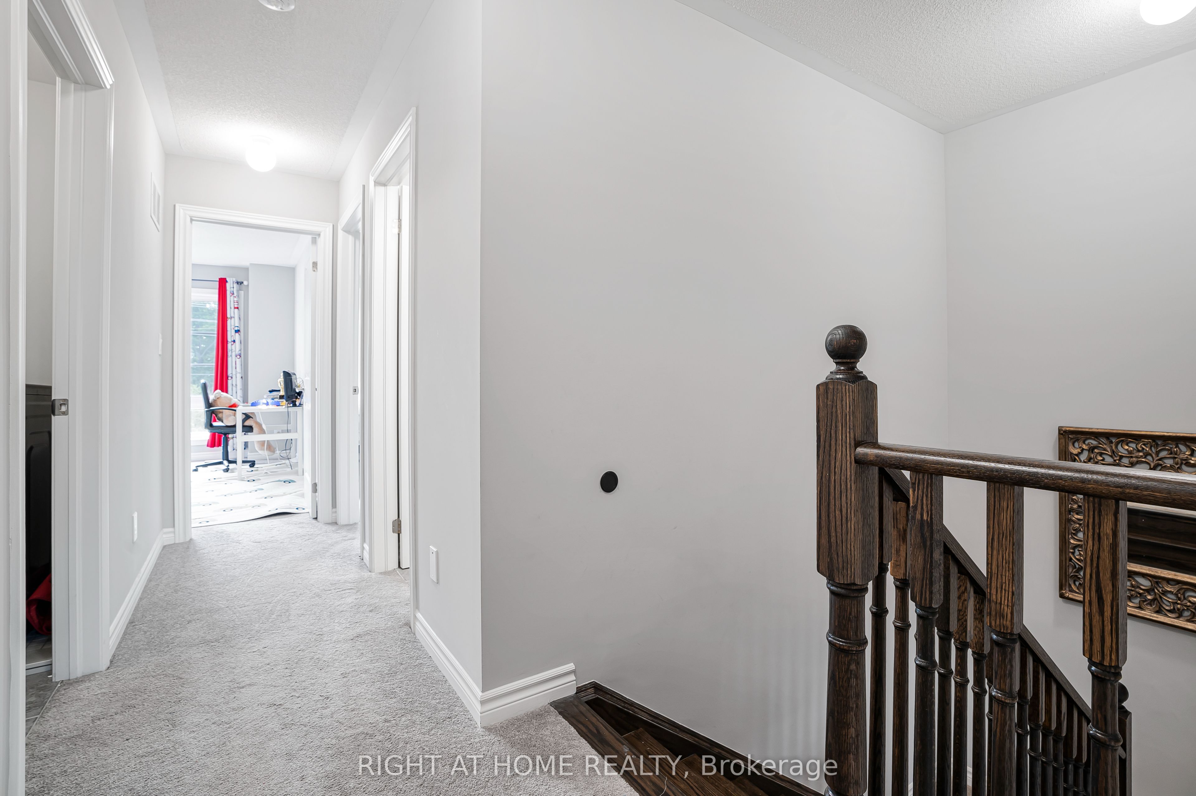 192 Closson Drive, Whitby, ON L1P 0M6 photo 5