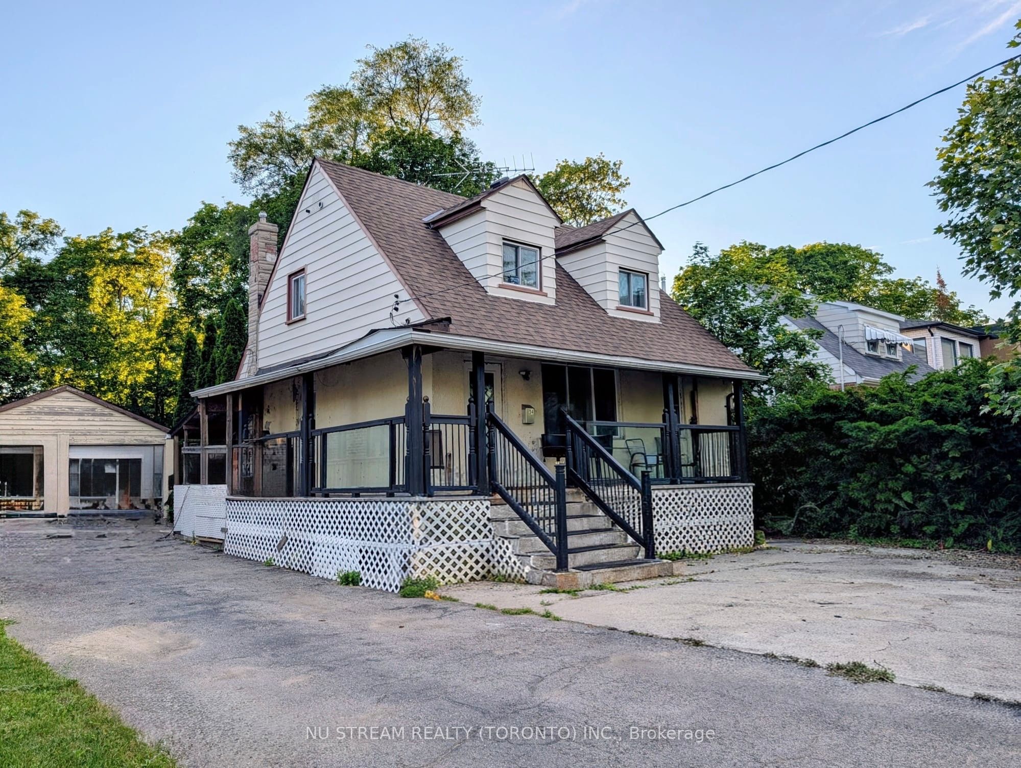 34 Fairwood Crescent, Toronto, ON M1E 3T3 photo 2