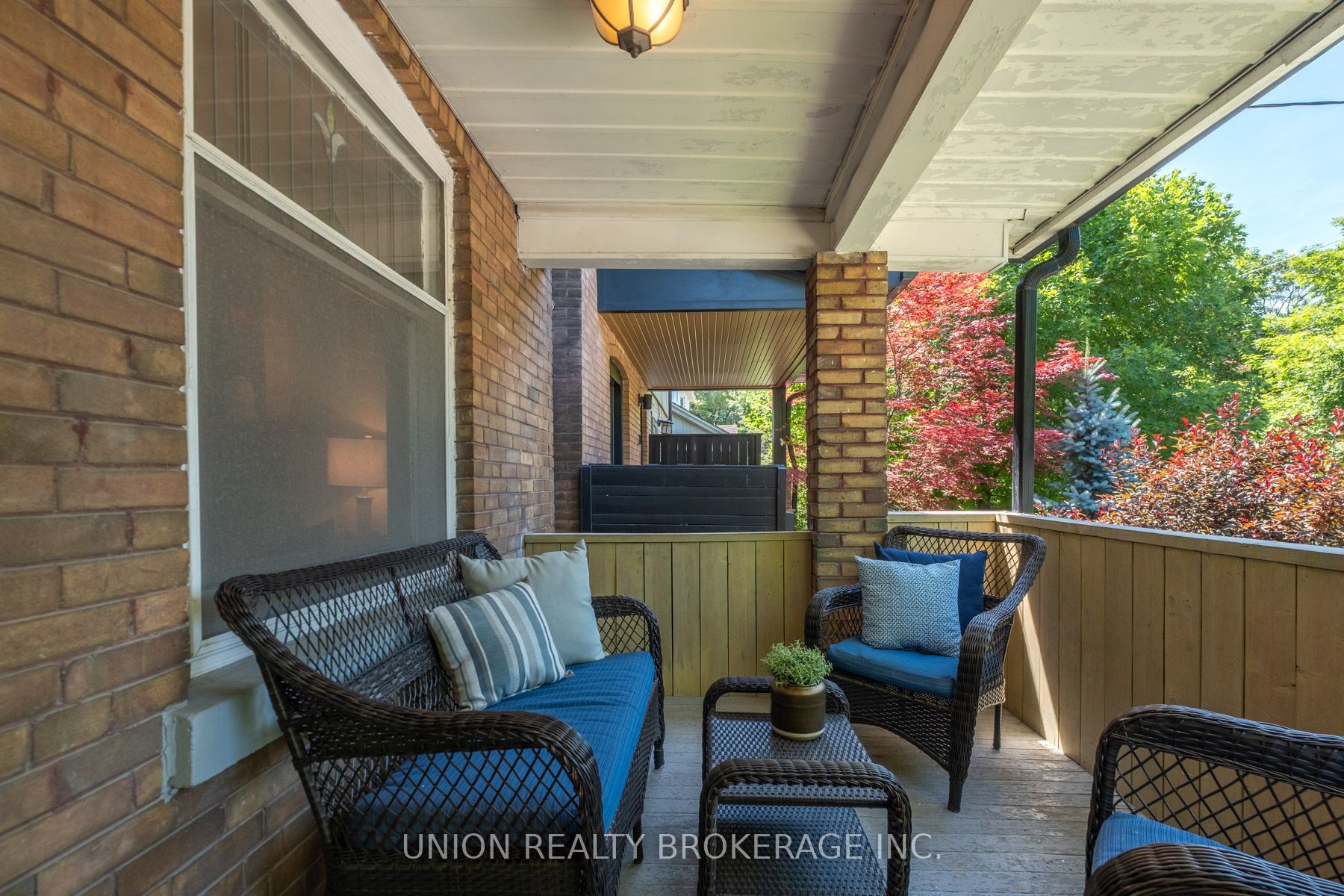27 Coady Avenue, Toronto, ON M4M 2Y9 photo 5