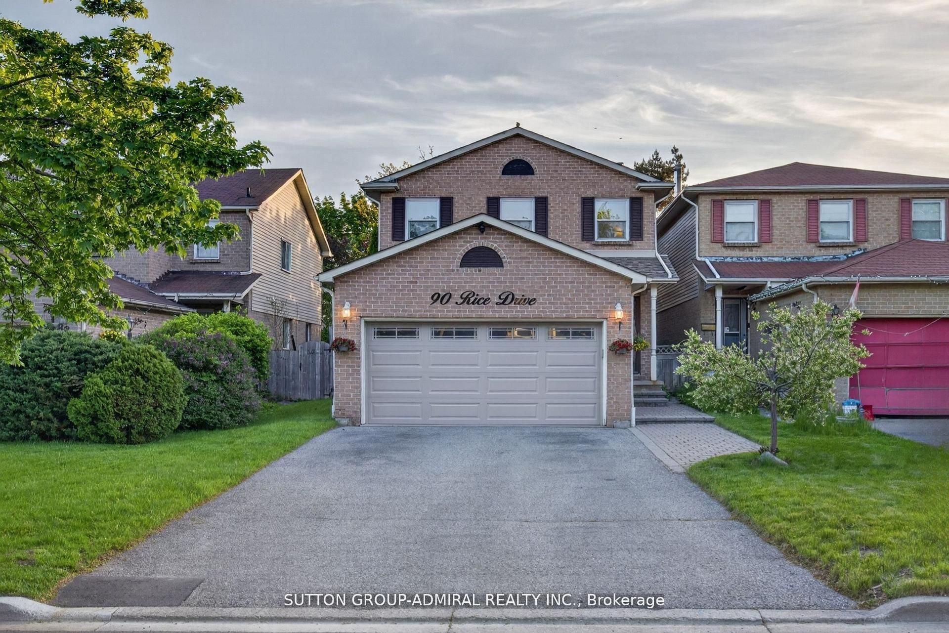 90 Rice Drive, Whitby, ON L1N 7Y3 photo 2
