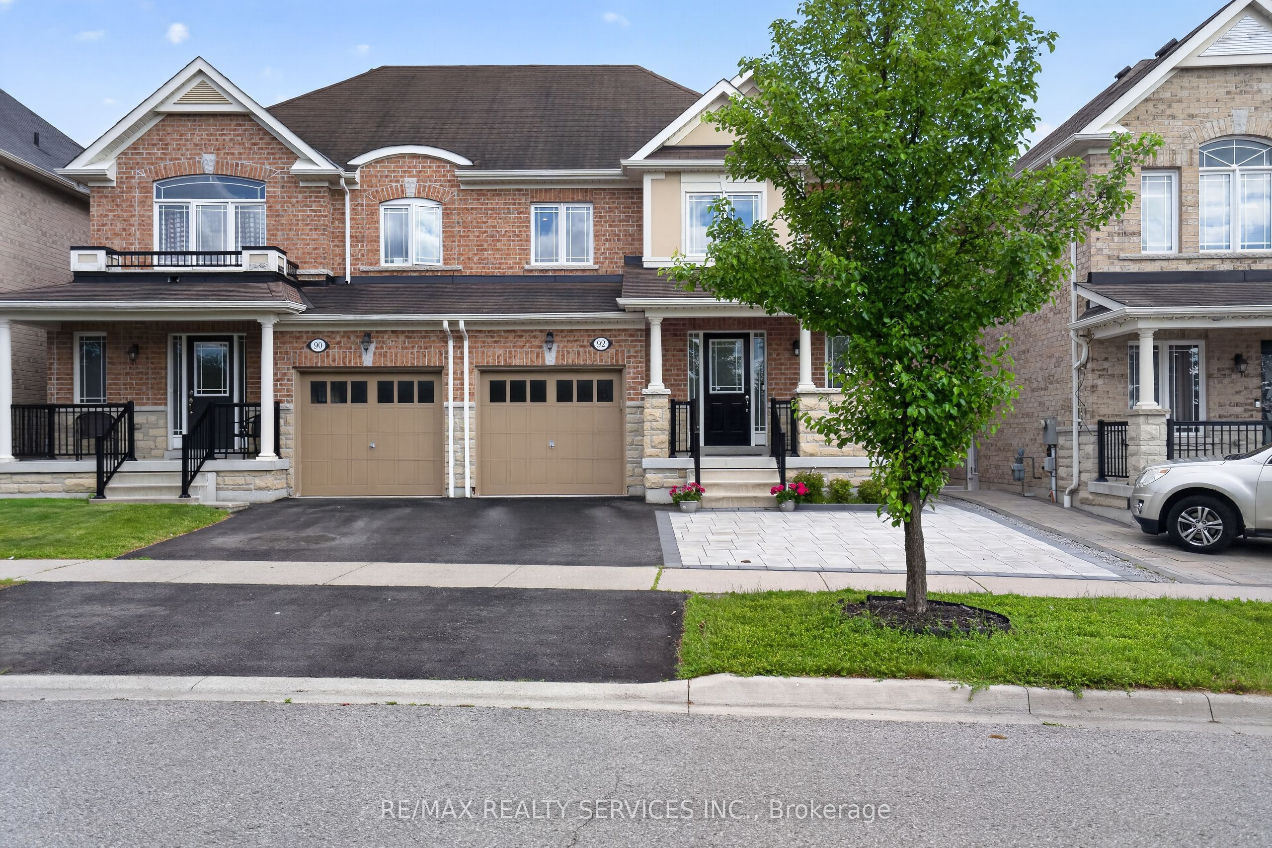 92 Snowling Drive, Ajax, ON L1Z 0G1 photo 5