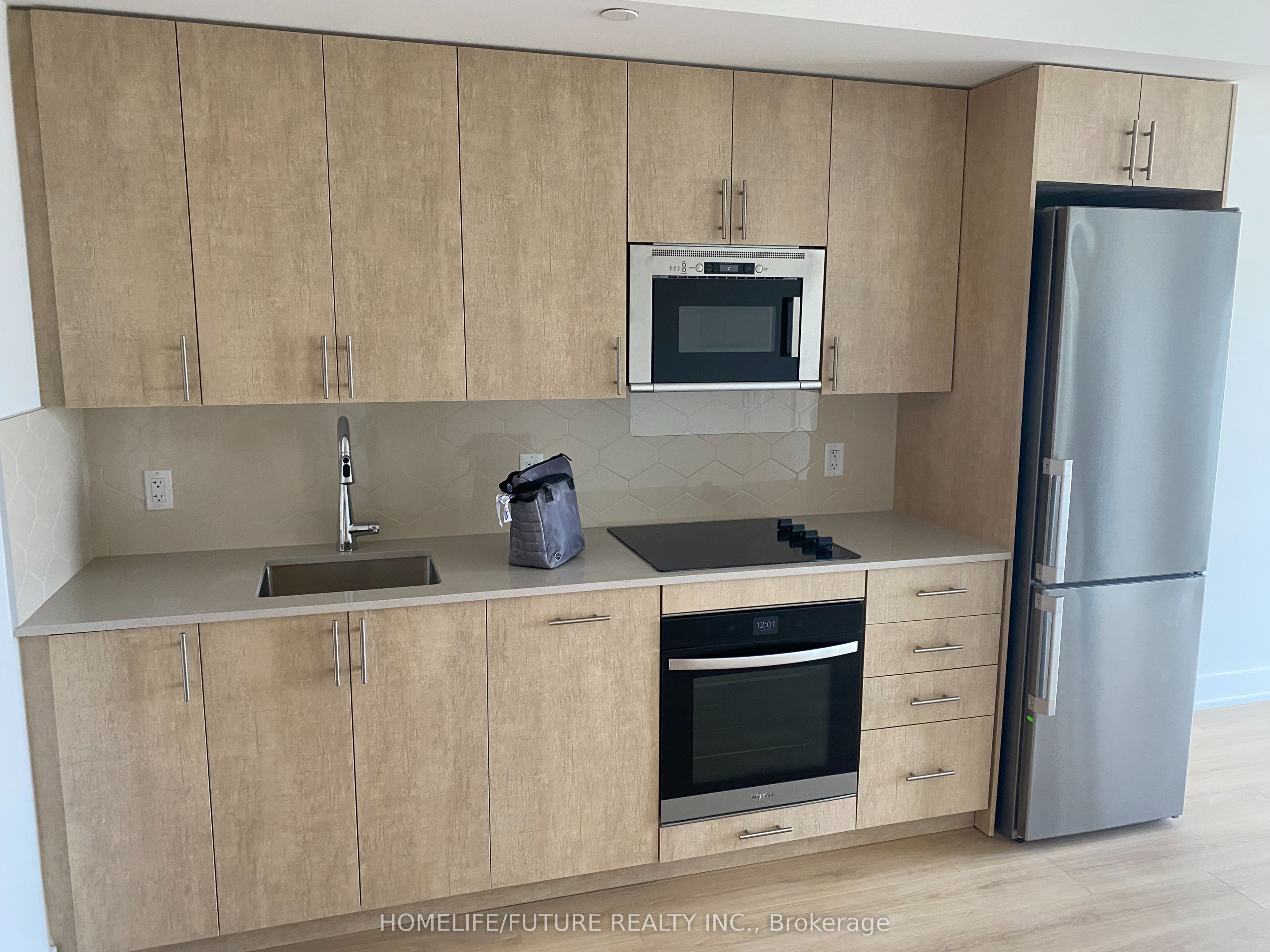2545 Simcoe Street N 2511, Oshawa, ON L1L 0W3 photo 3