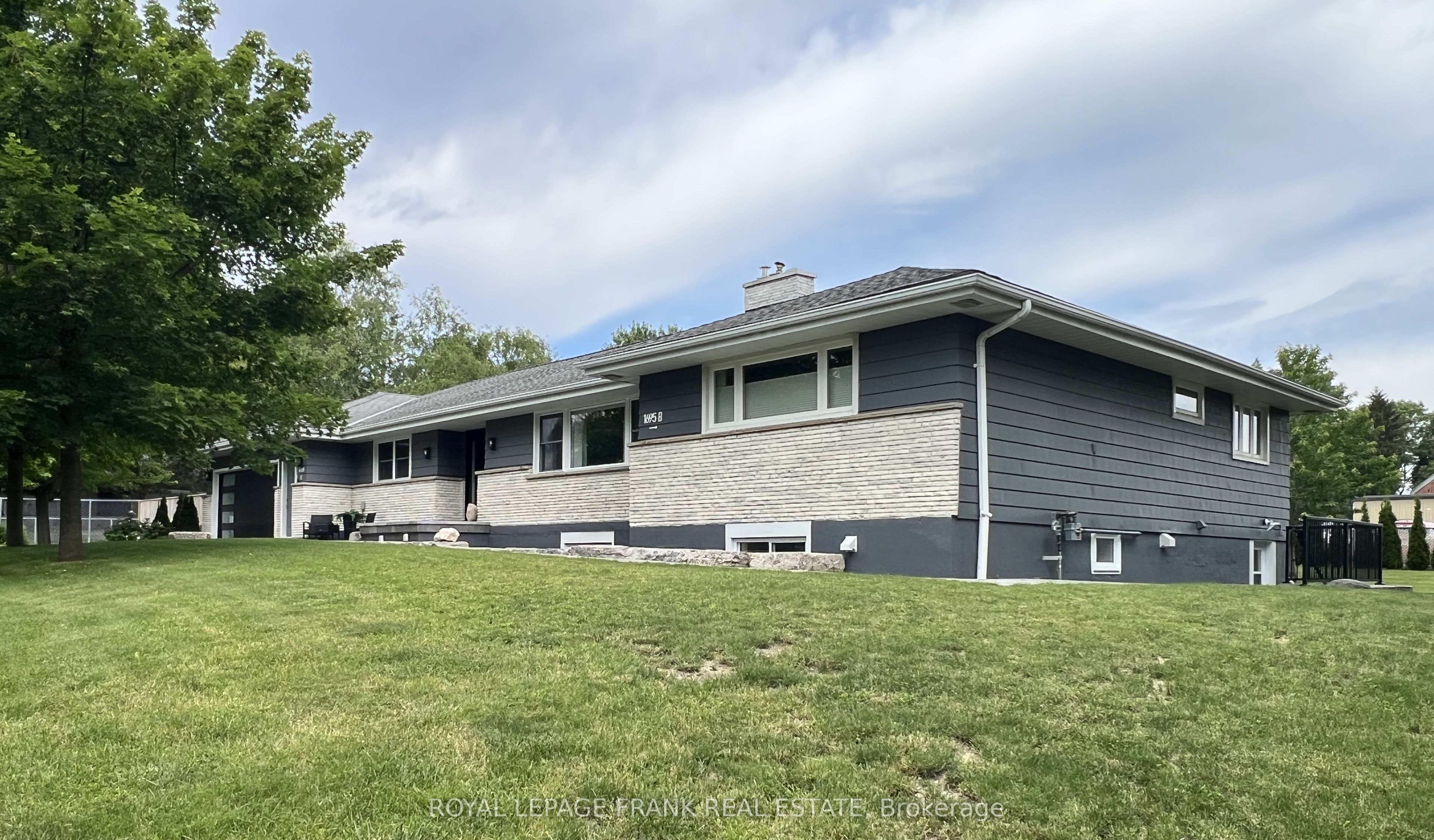 1695 Scugog Street, Scugog, ON L9L 1K3 photo 3