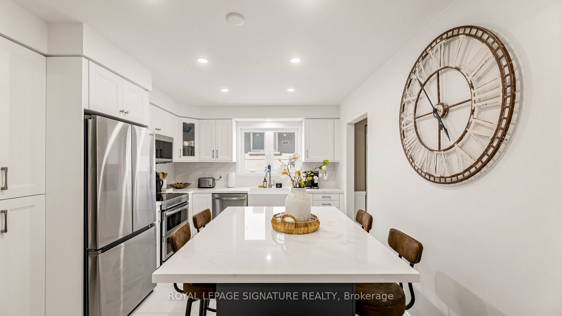 134 Oakmeadow Boulevard, Toronto, ON M1E 4H1 photo 5