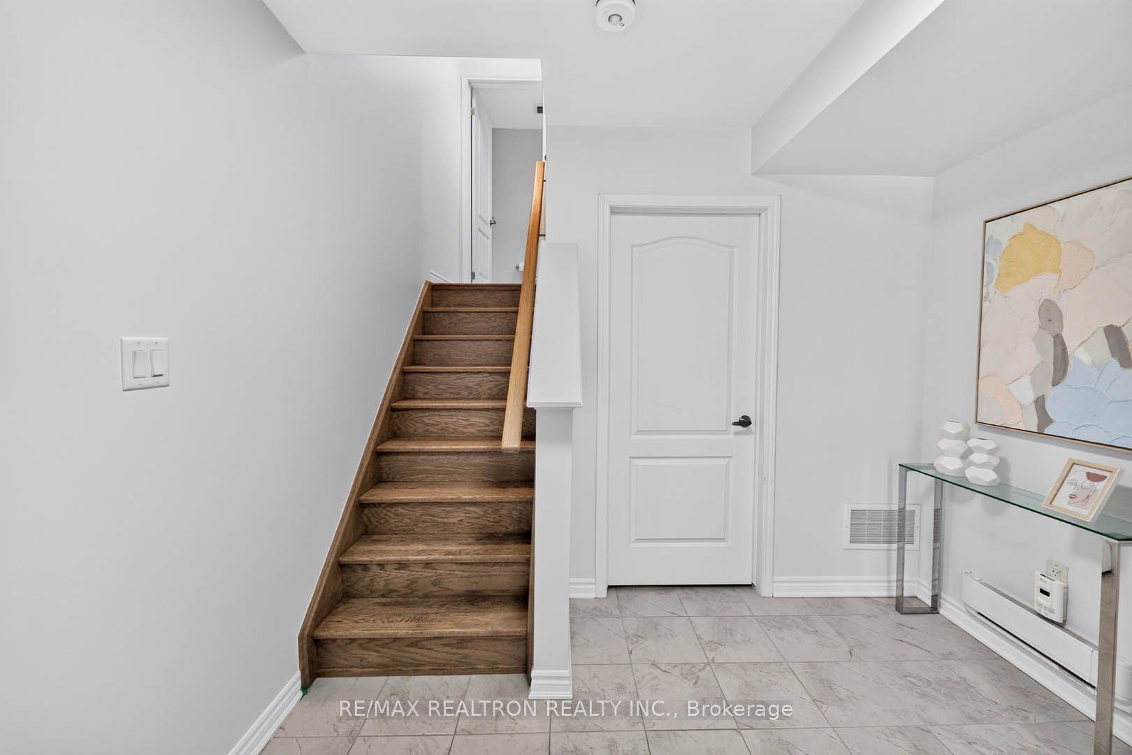 2483 Fall Harvest Crescent, Pickering, ON L1X 0G1 photo 4