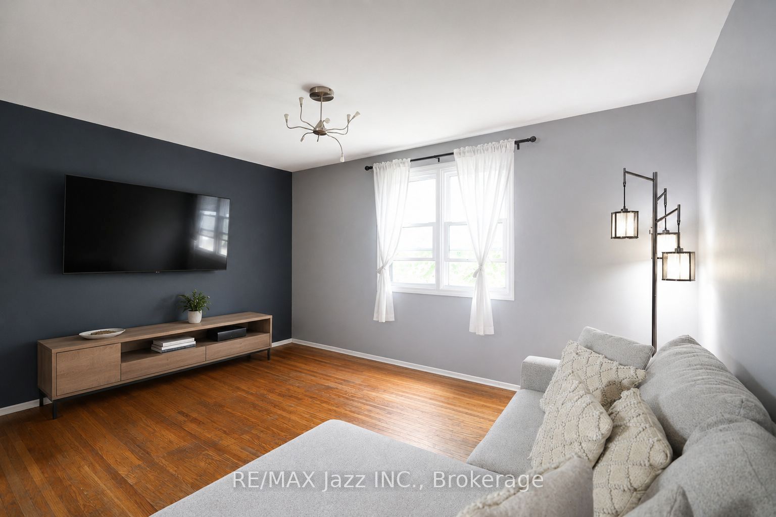 822 Modlin Road, Pickering, ON L1W 1V5 photo 5