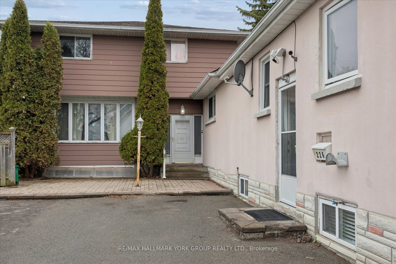 226 Cromwell Avenue, Oshawa, ON L1J 4T8 photo 3