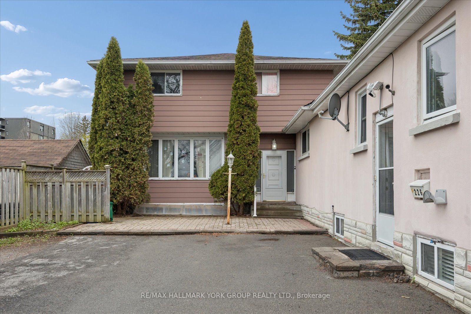 226 Cromwell Avenue, Oshawa, ON L1J 4T8 photo 4