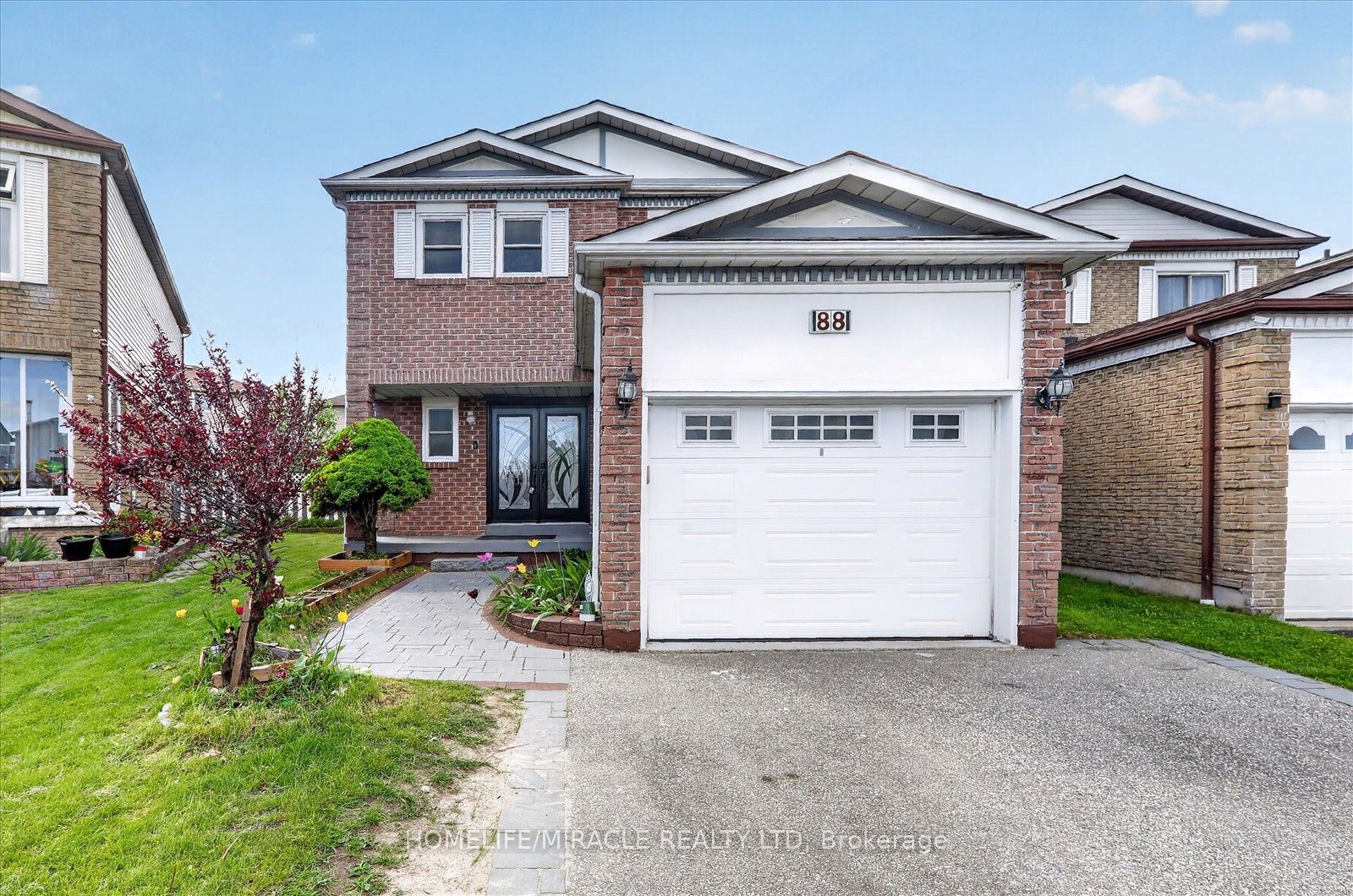 88 Reed Drive, Ajax, ON L1S 6T6 photo 3