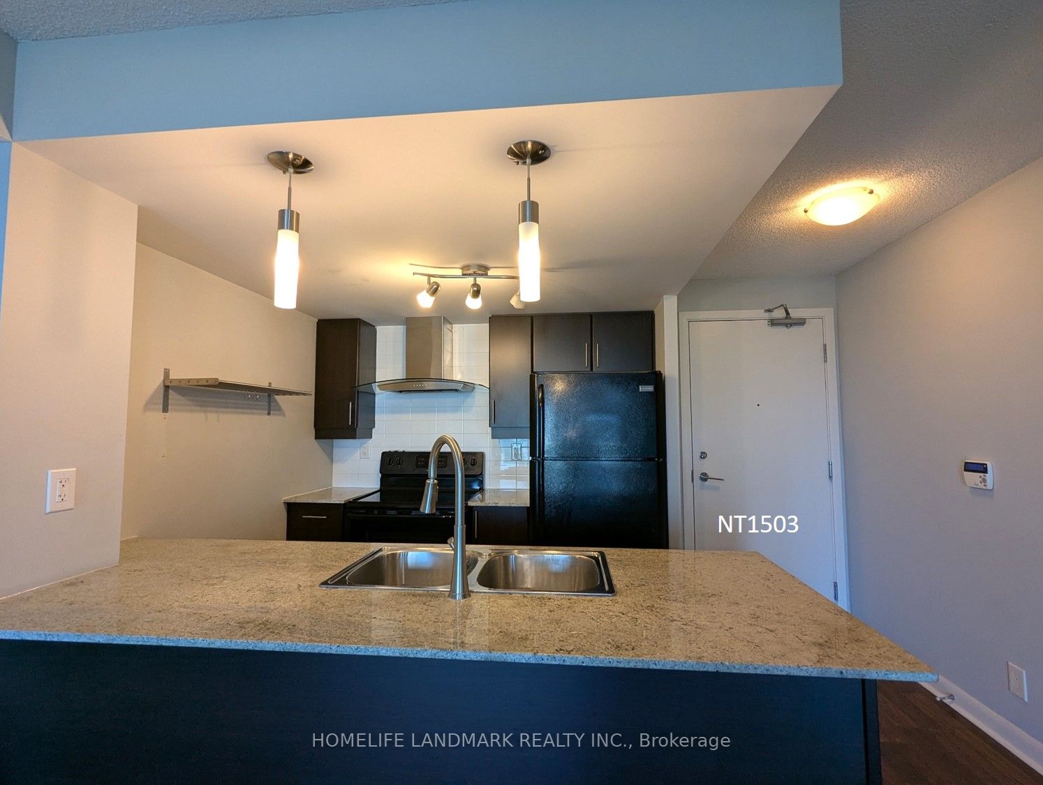 25 Town Centre Court 1503, Toronto, ON M1P 0B4 photo 5