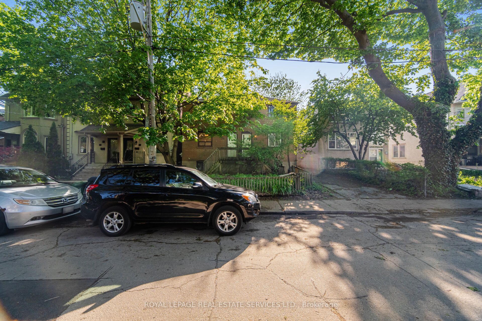 76-78 Lewis Street, Toronto, ON M4M 2H3 photo 3