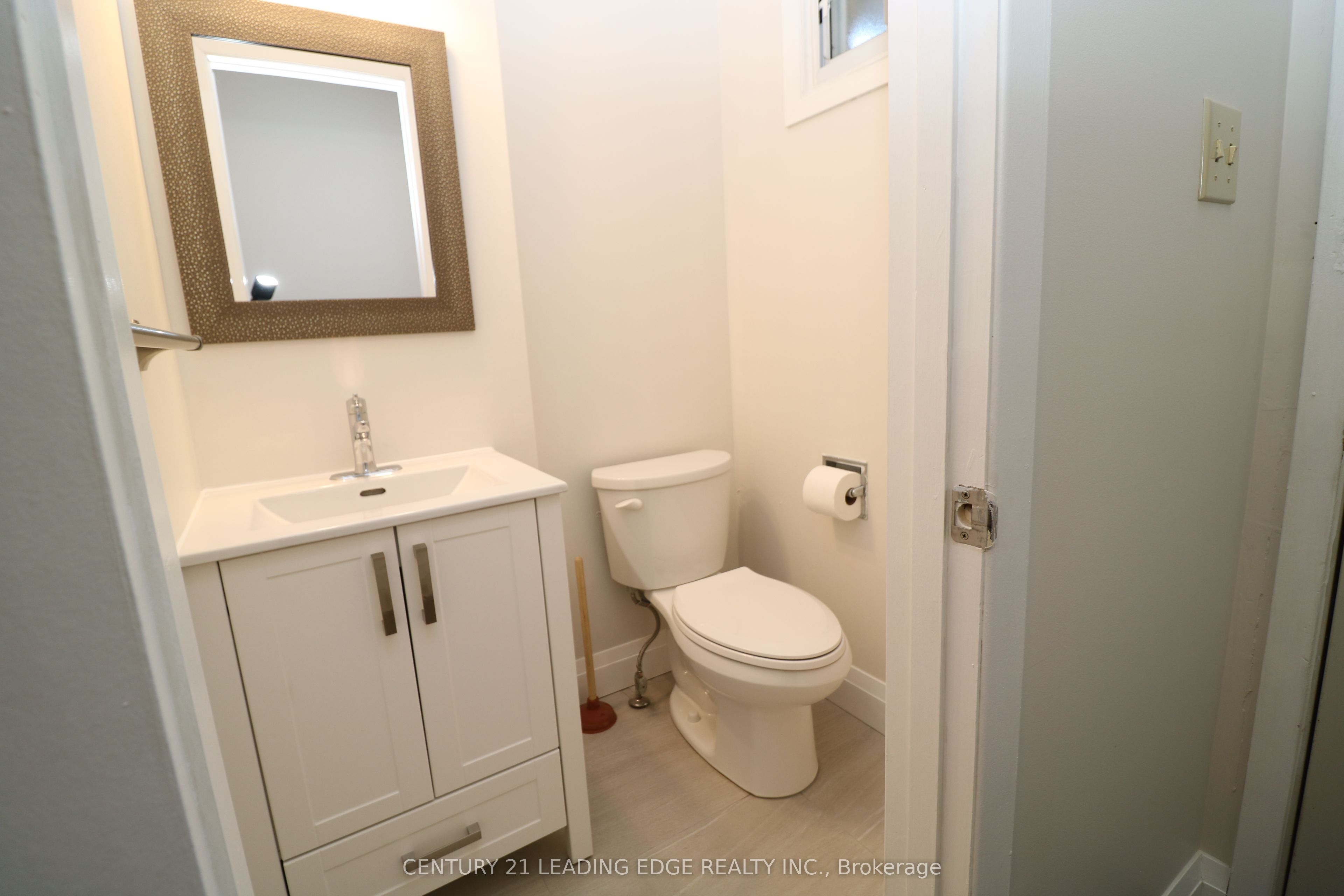 175 Alexmuir Boulevard 50, Toronto, ON M1V 1R8 photo 3