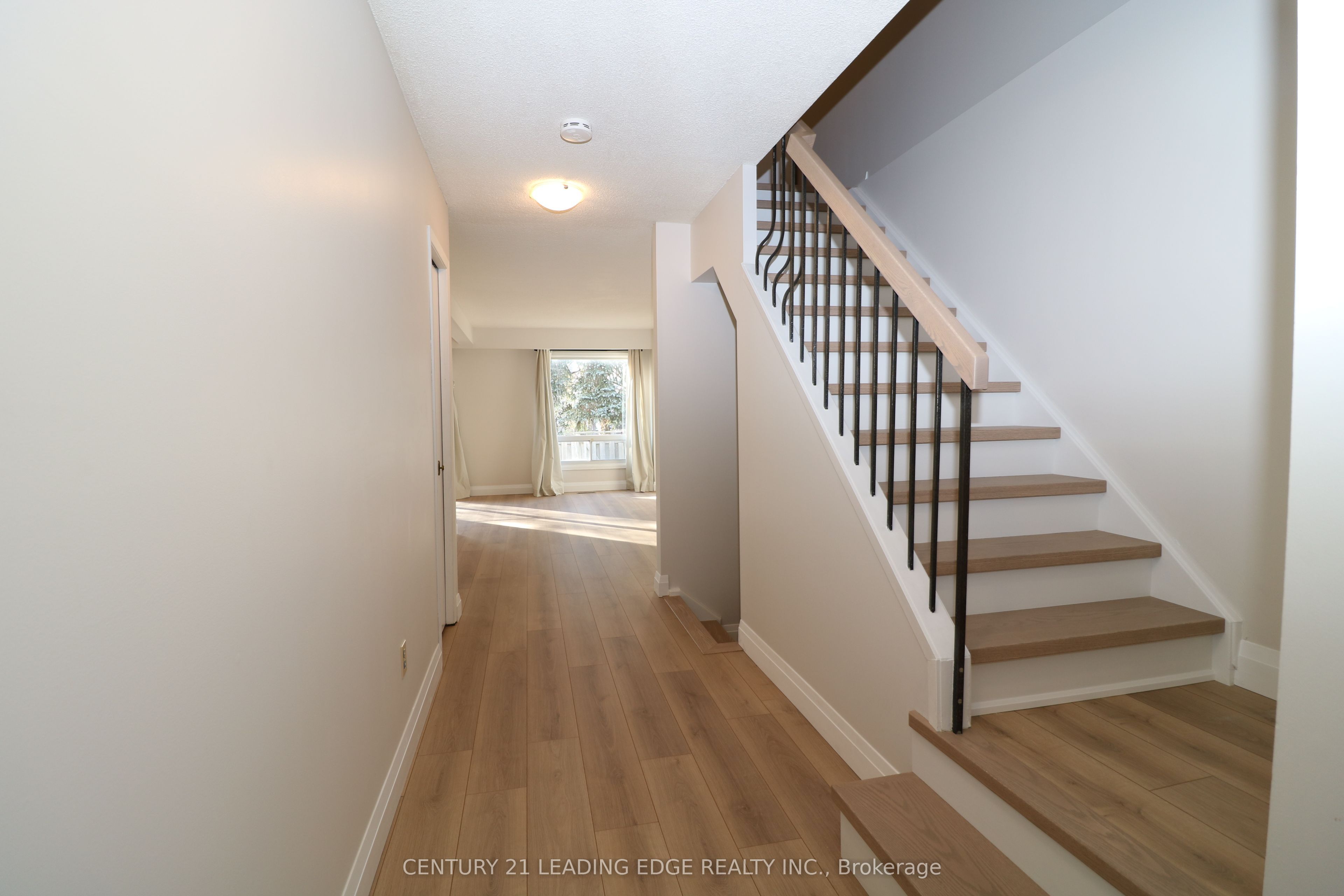 175 Alexmuir Boulevard 50, Toronto, ON M1V 1R8 photo 4