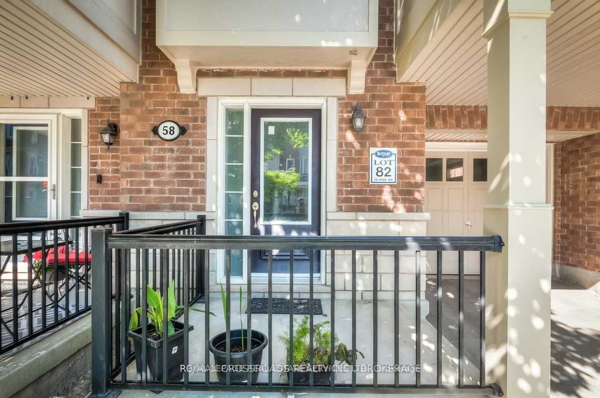 58 Howe Avenue, Toronto, ON M1L 0C5 photo 2