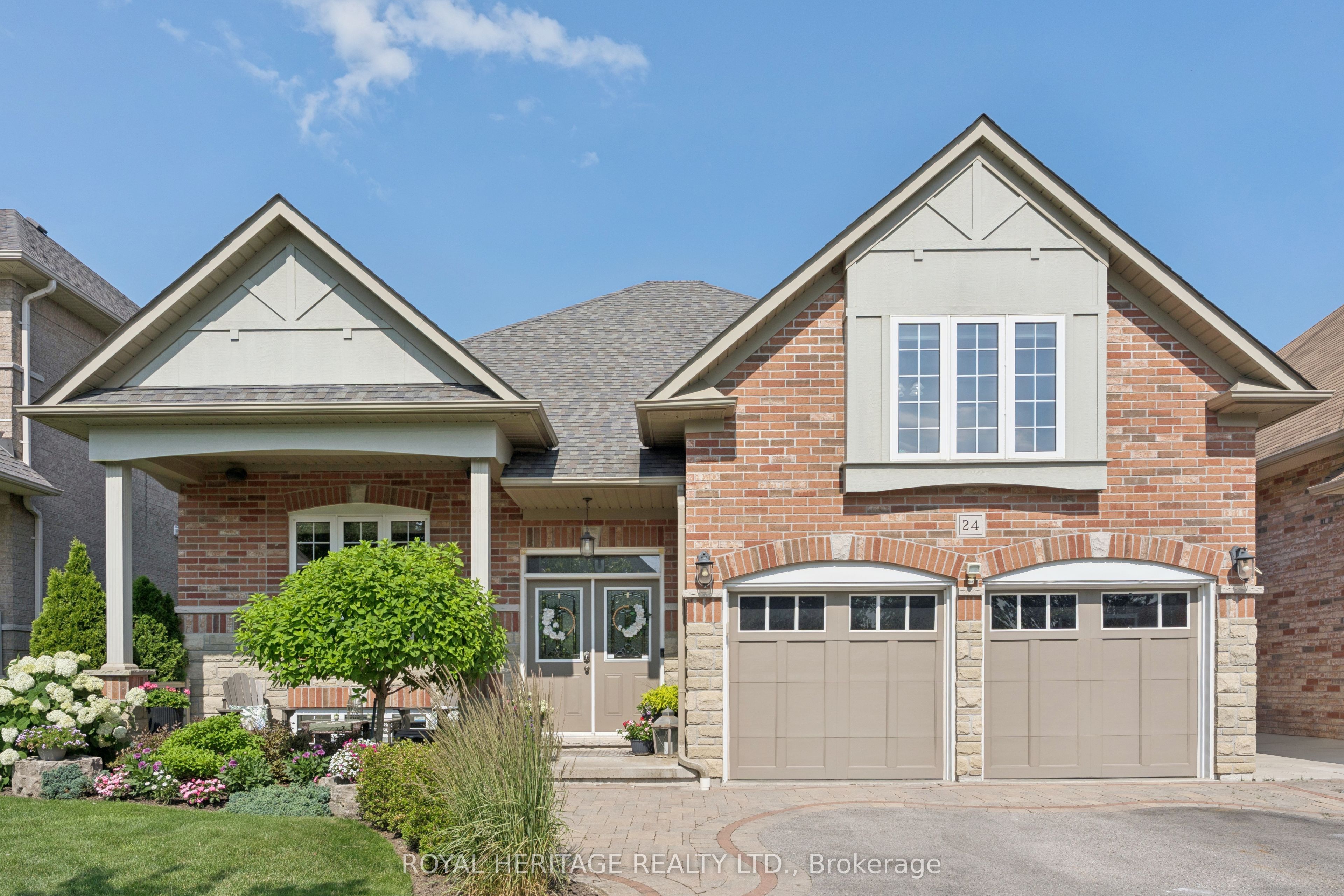24 Corvinelli Drive, Whitby, ON L1M 0G7 photo 2