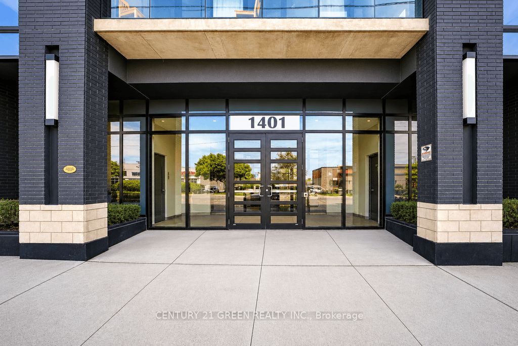 1401 O'connor Drive 415, Toronto, ON M4B 2V5 photo 2