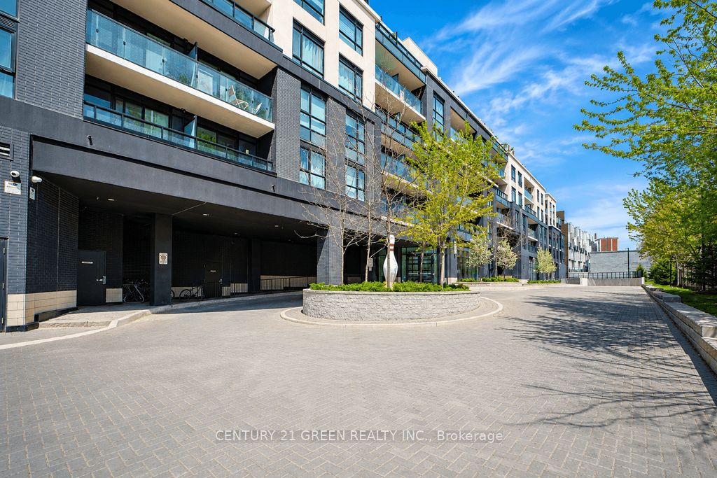 1401 O'connor Drive 415, Toronto, ON M4B 2V5 photo 3