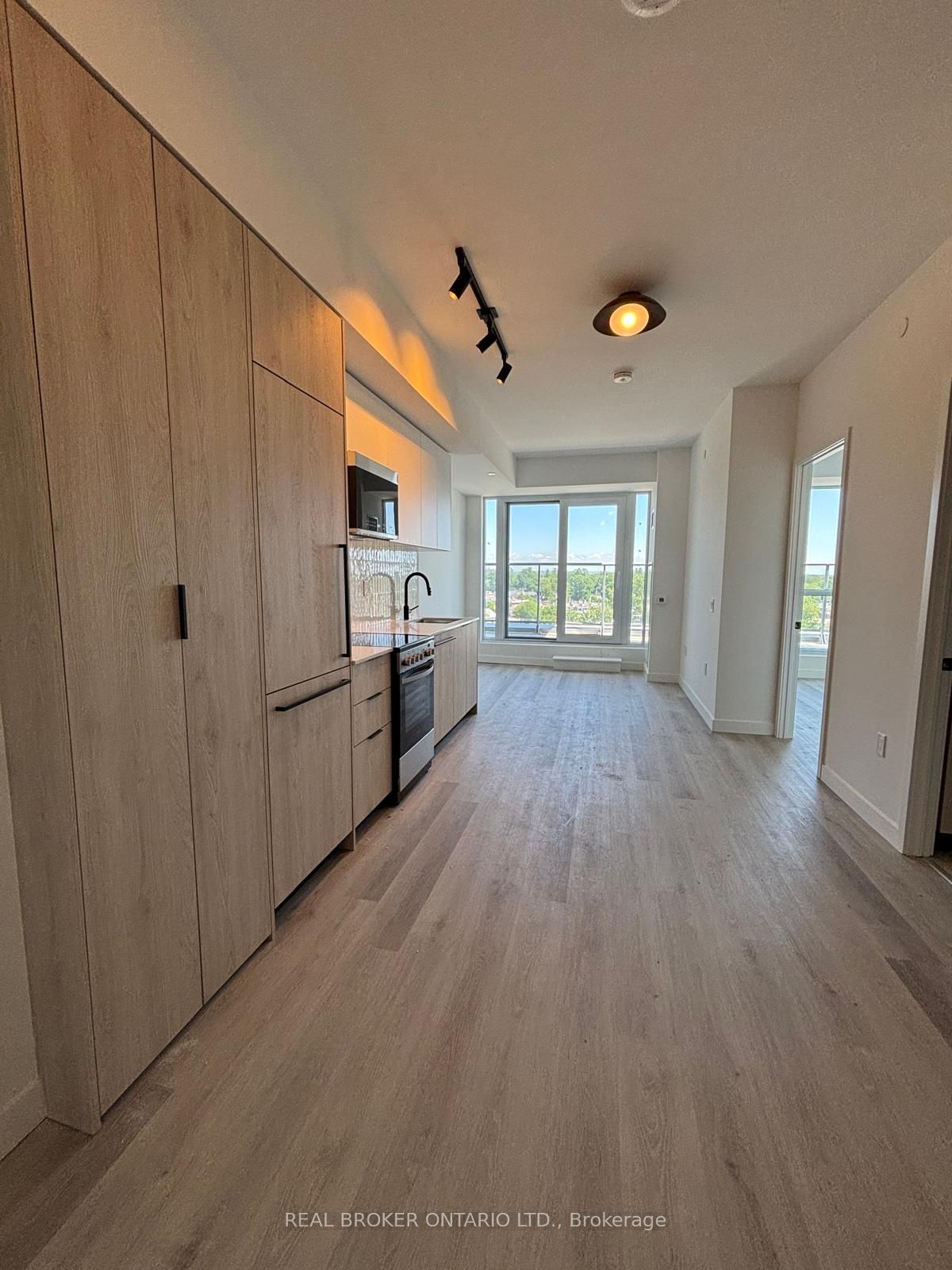 1635 MILITARY Trail 830, Toronto, ON M1C 0G3