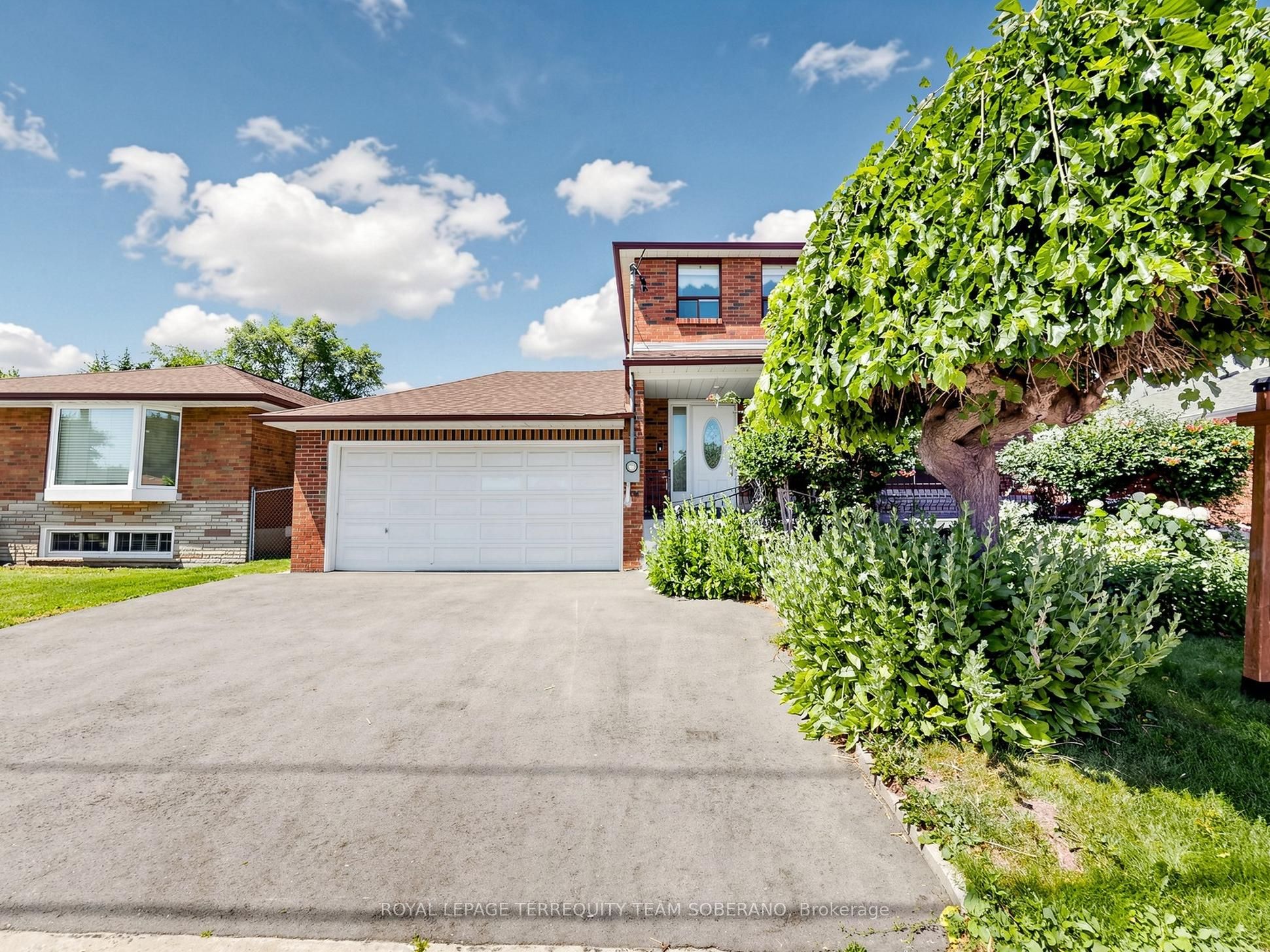 36 Lyon Heights Road, Toronto, ON M1P 3V7 photo 2
