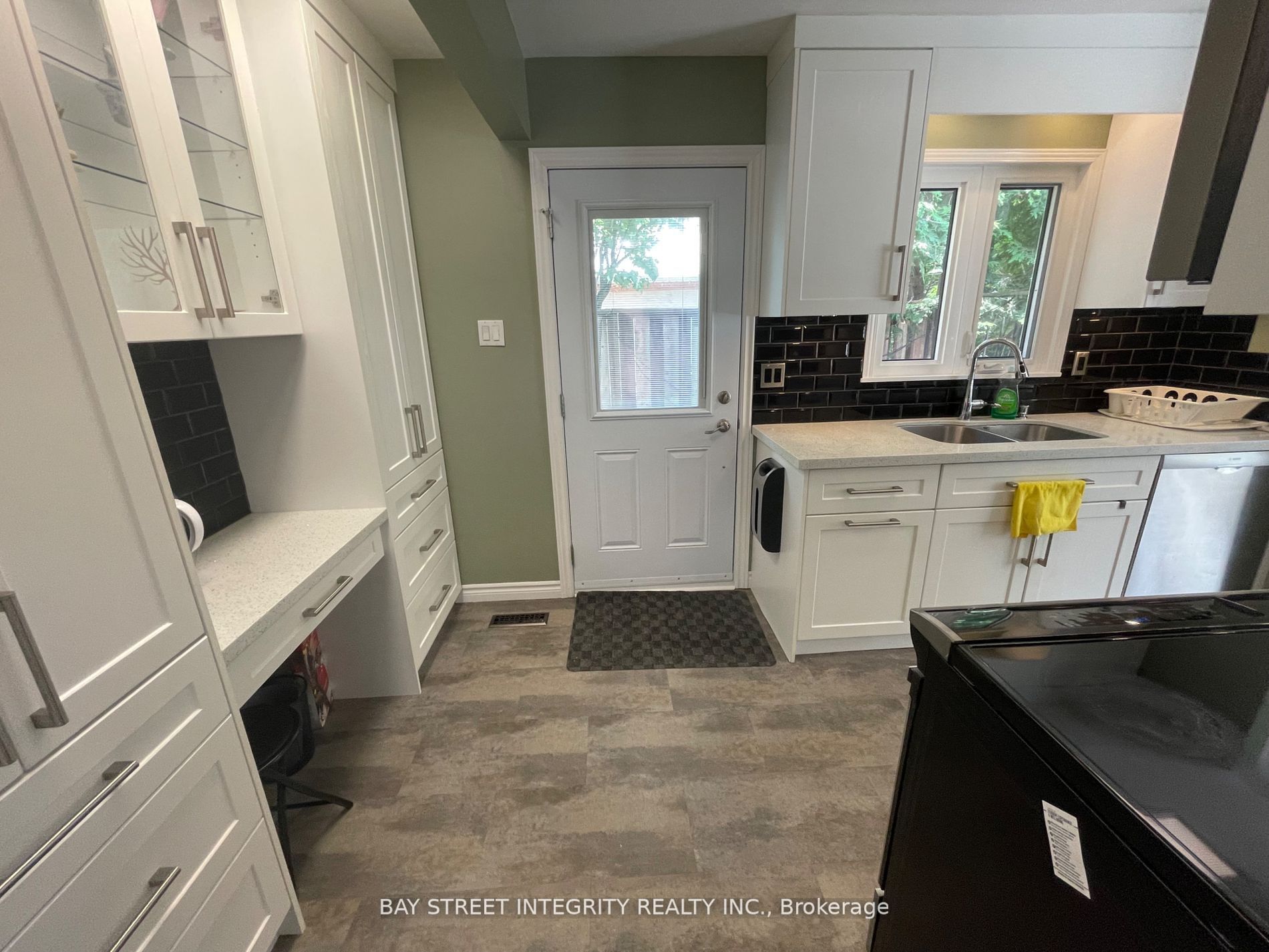 56 Stanbridge Court, Toronto, ON M1B 2S5 photo 3