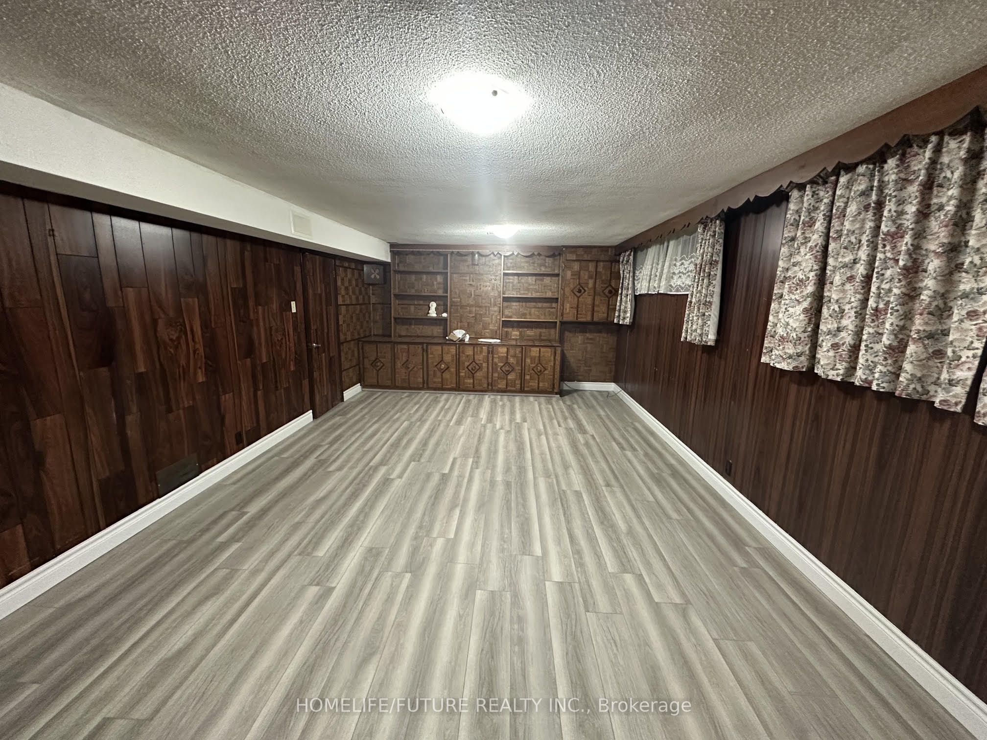27 Kells Avenue Bsmt, Toronto, ON M1K 4W6 photo 2