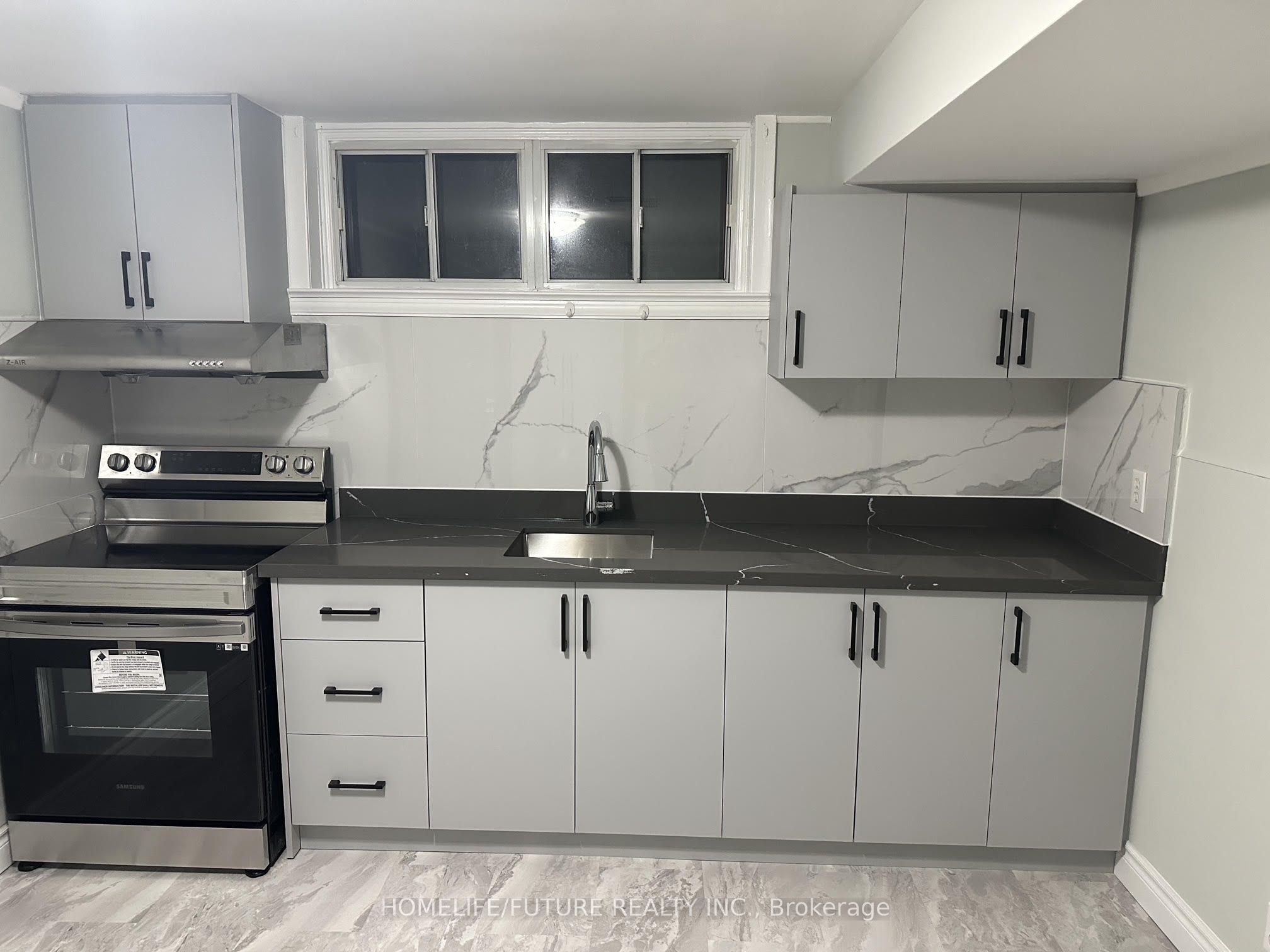 27 Kells Avenue Bsmt, Toronto, ON M1K 4W6 photo 3