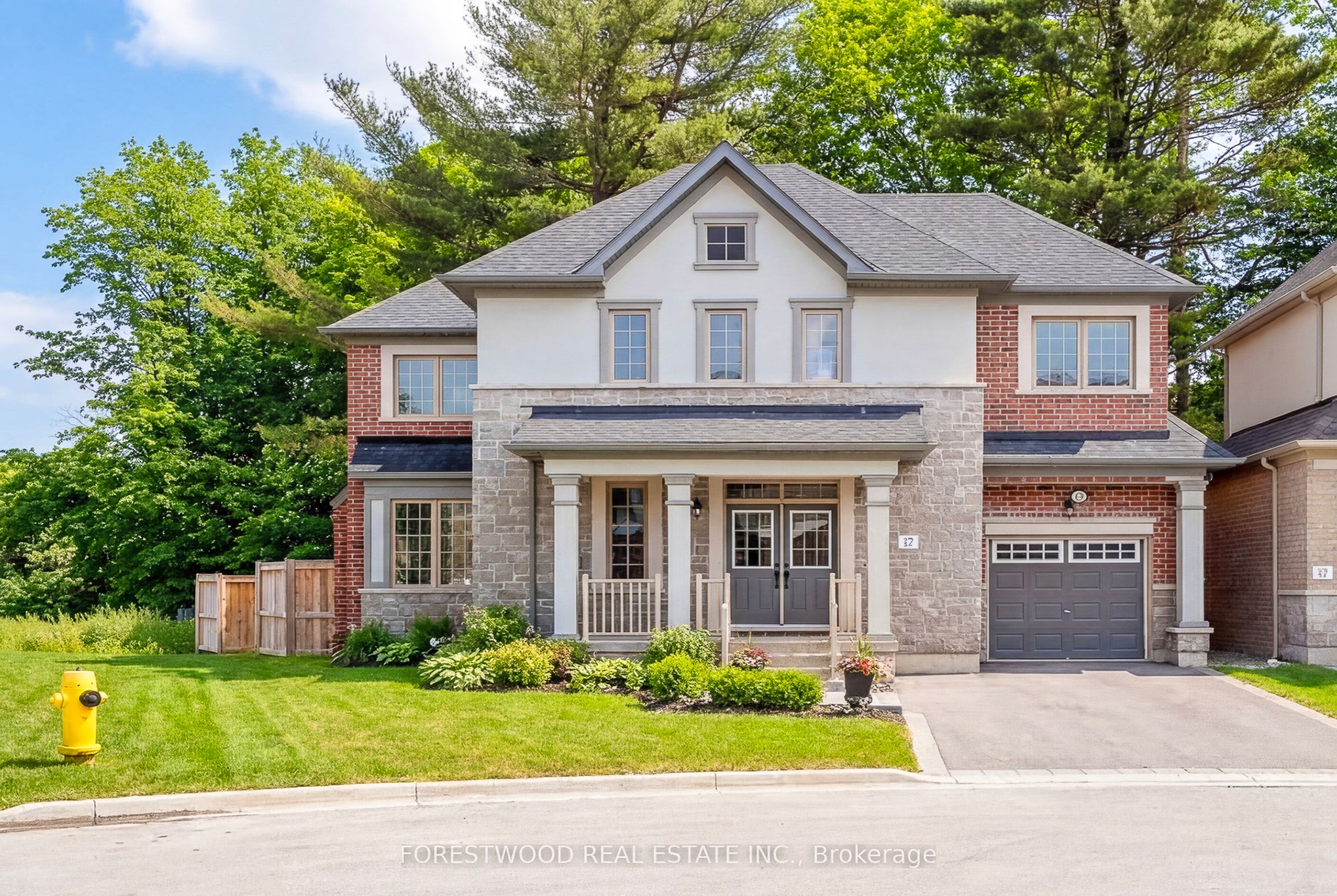 17 Deer Creek Court, Toronto, ON M1C 4Z8 photo 2