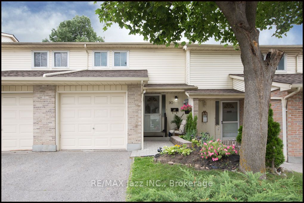 611 Galahad Drive 90, Oshawa, ON L1K 1M1