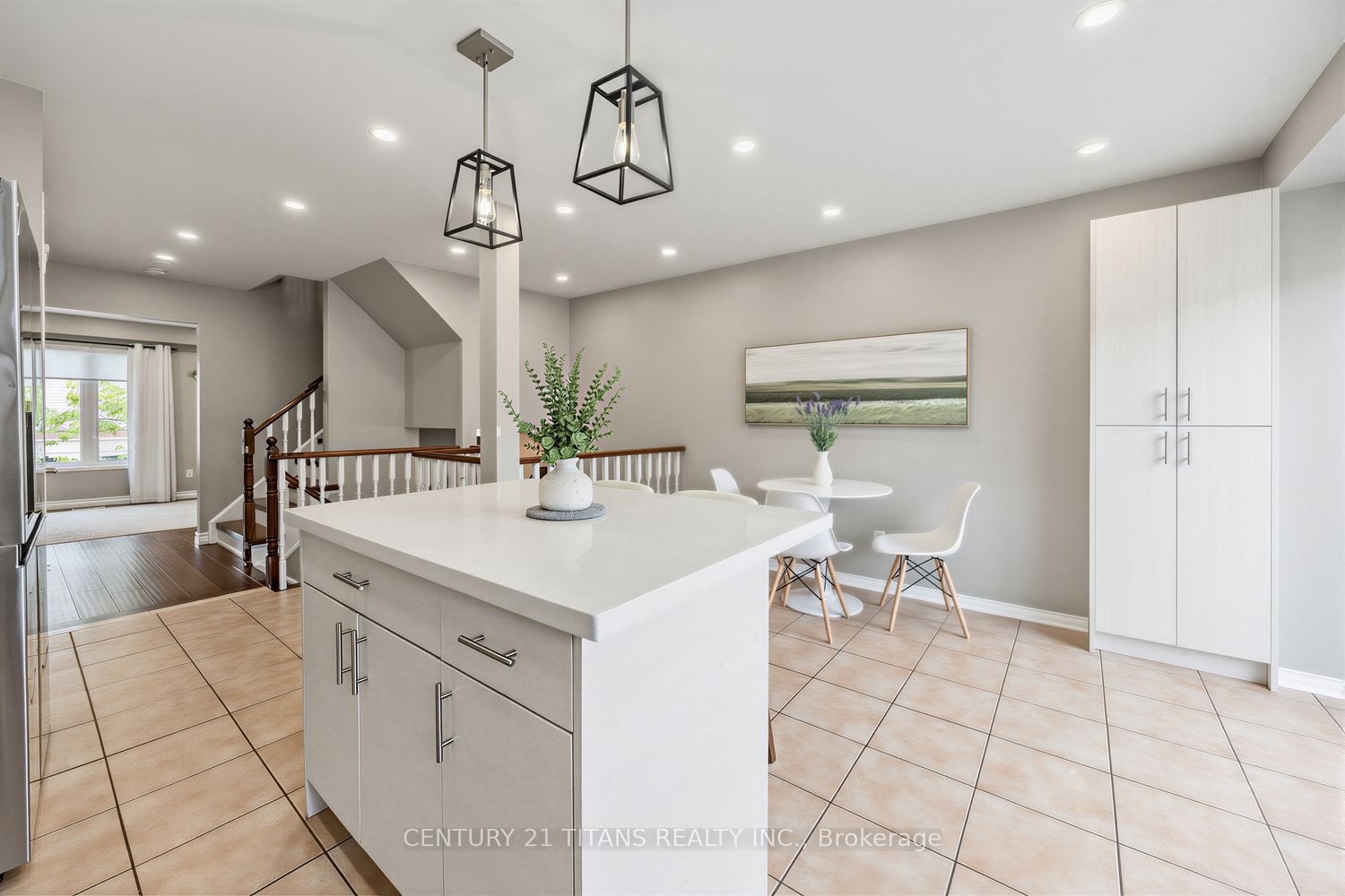 6 Mcgonigal Lane, Ajax, ON L1T 4G9 photo 4