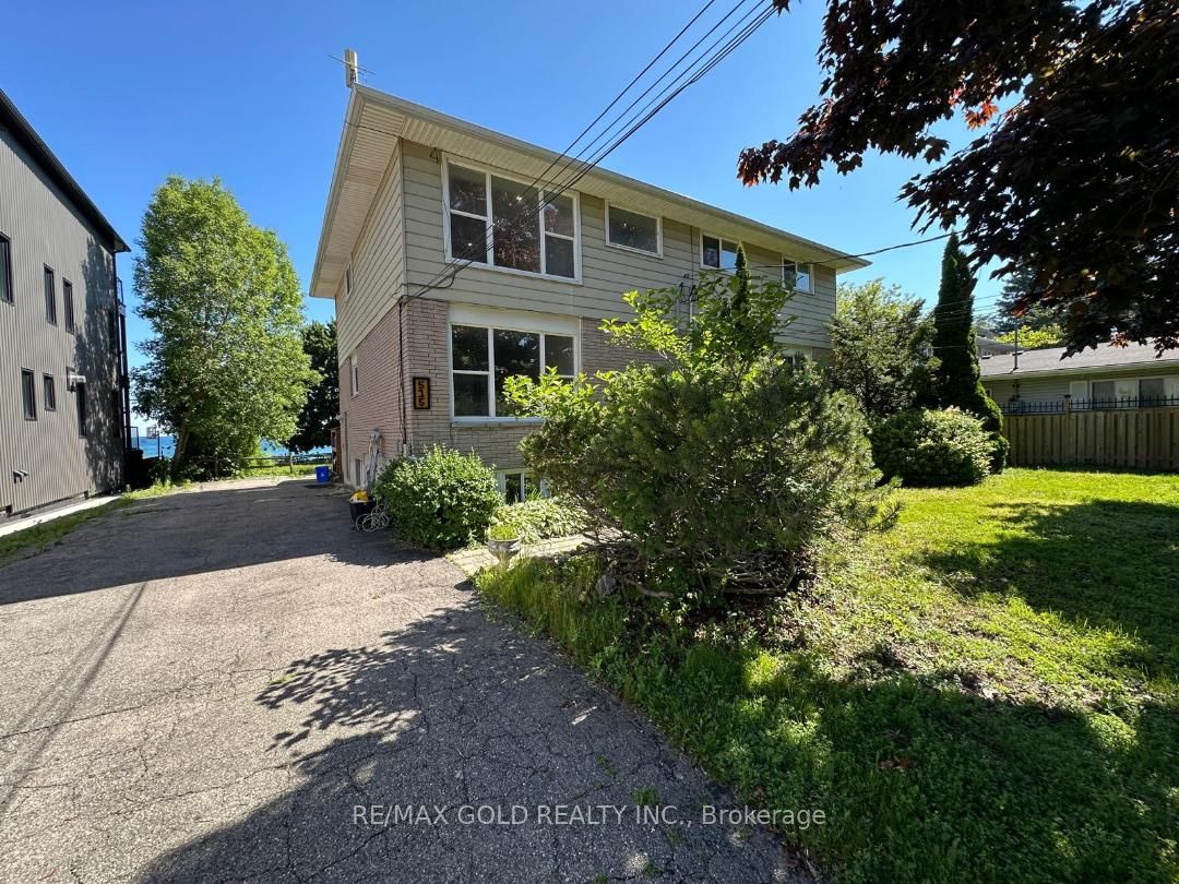515 Stone Street, Oshawa, ON L1J 1A4 photo 2