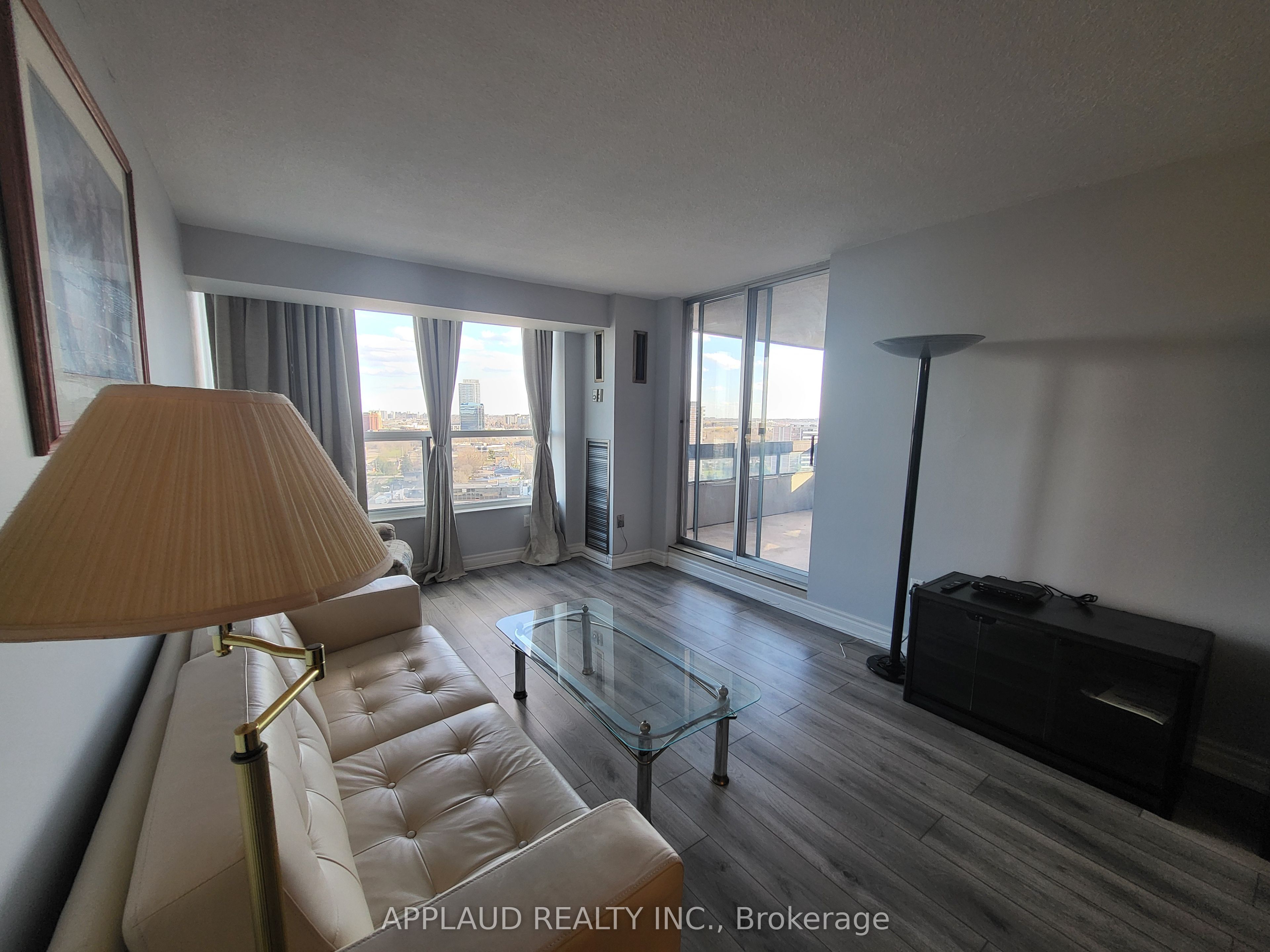 2365 Kennedy Road 1810, Toronto, ON M1T 3S6 photo 2
