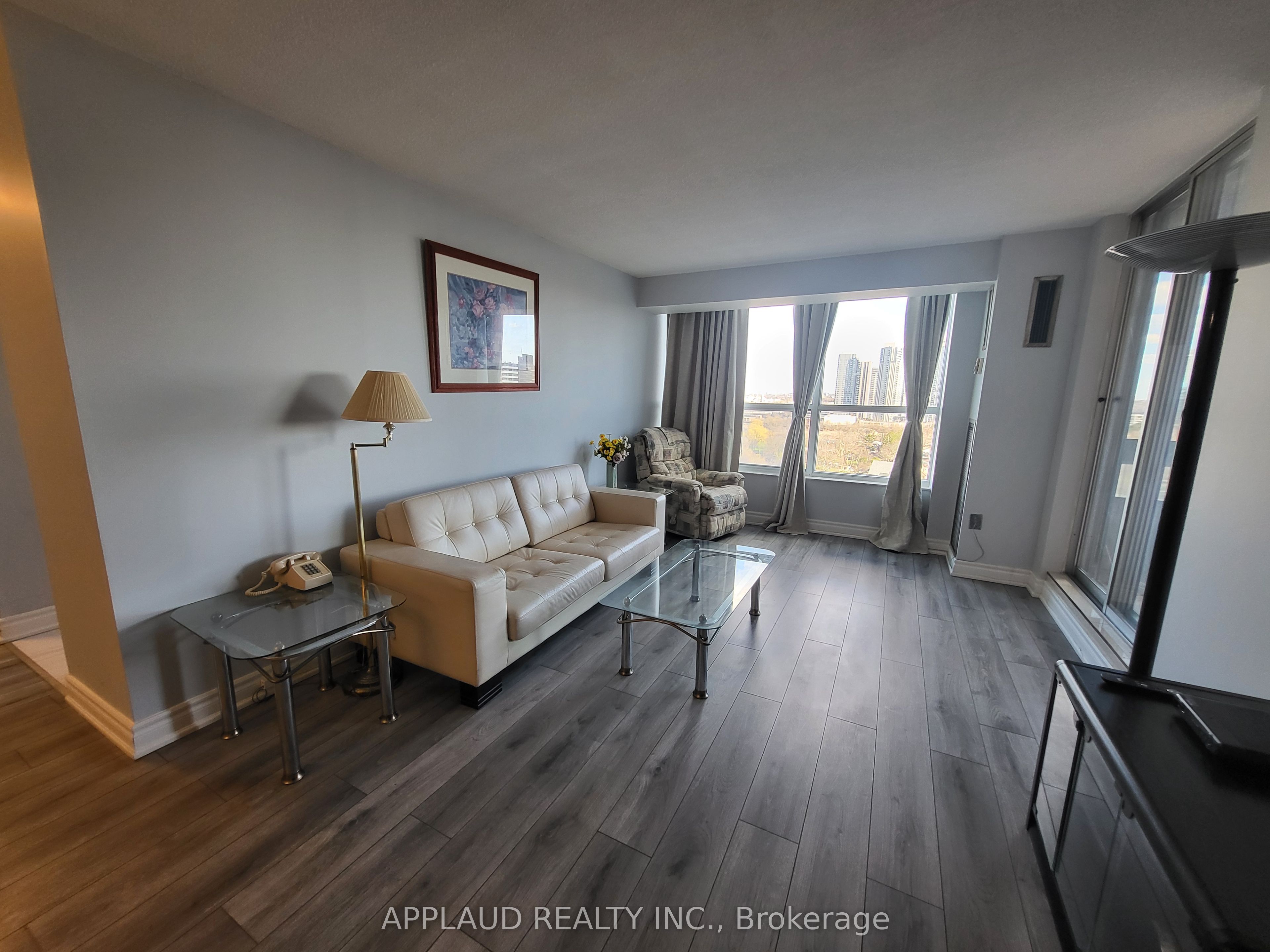 2365 Kennedy Road 1810, Toronto, ON M1T 3S6 photo 3