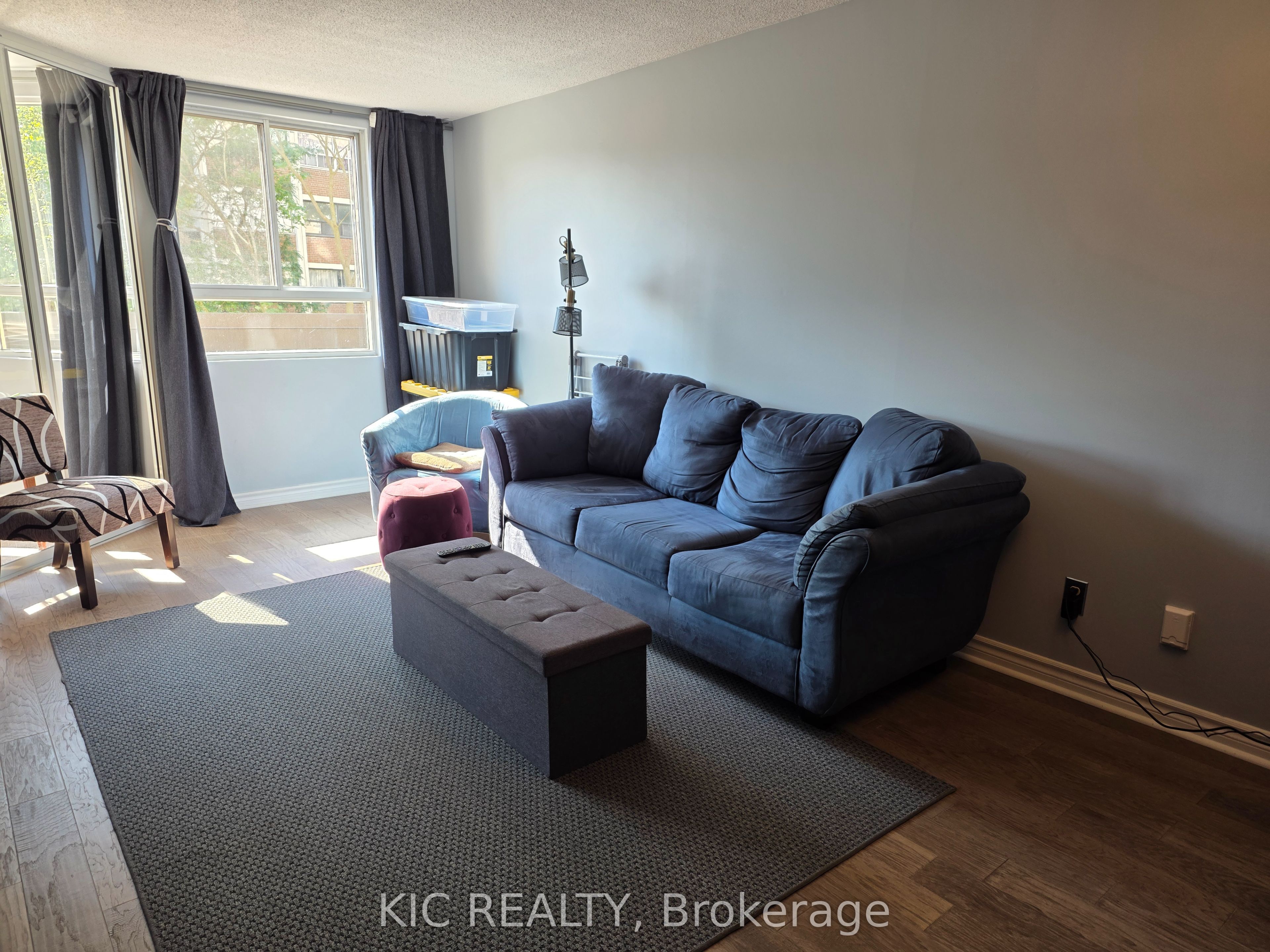 4 ParkVista N/A 402, Toronto, ON M4B 3M8 photo 5