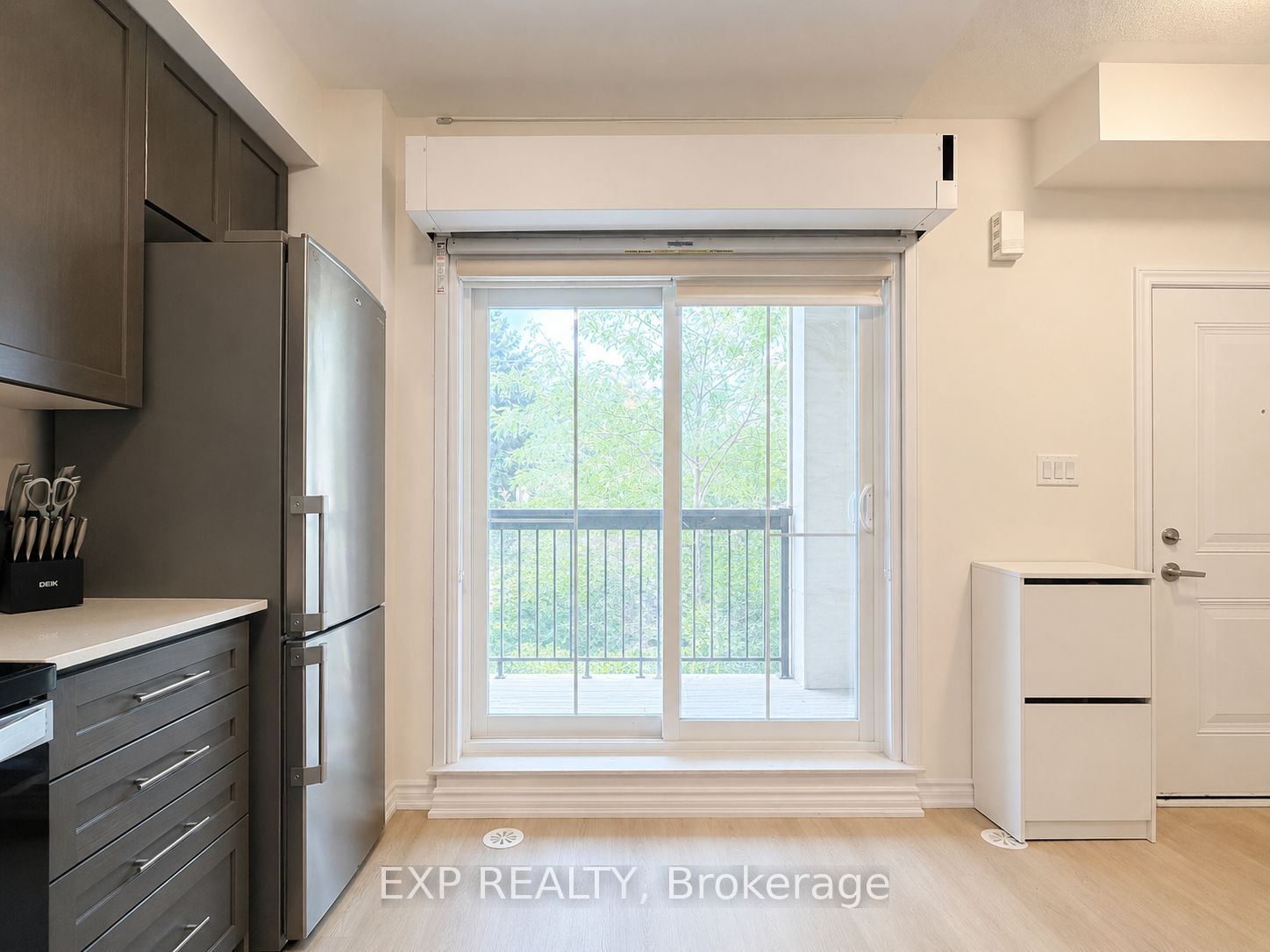 485 Beresford Path 2, Oshawa, ON L1H 0B2 photo 5