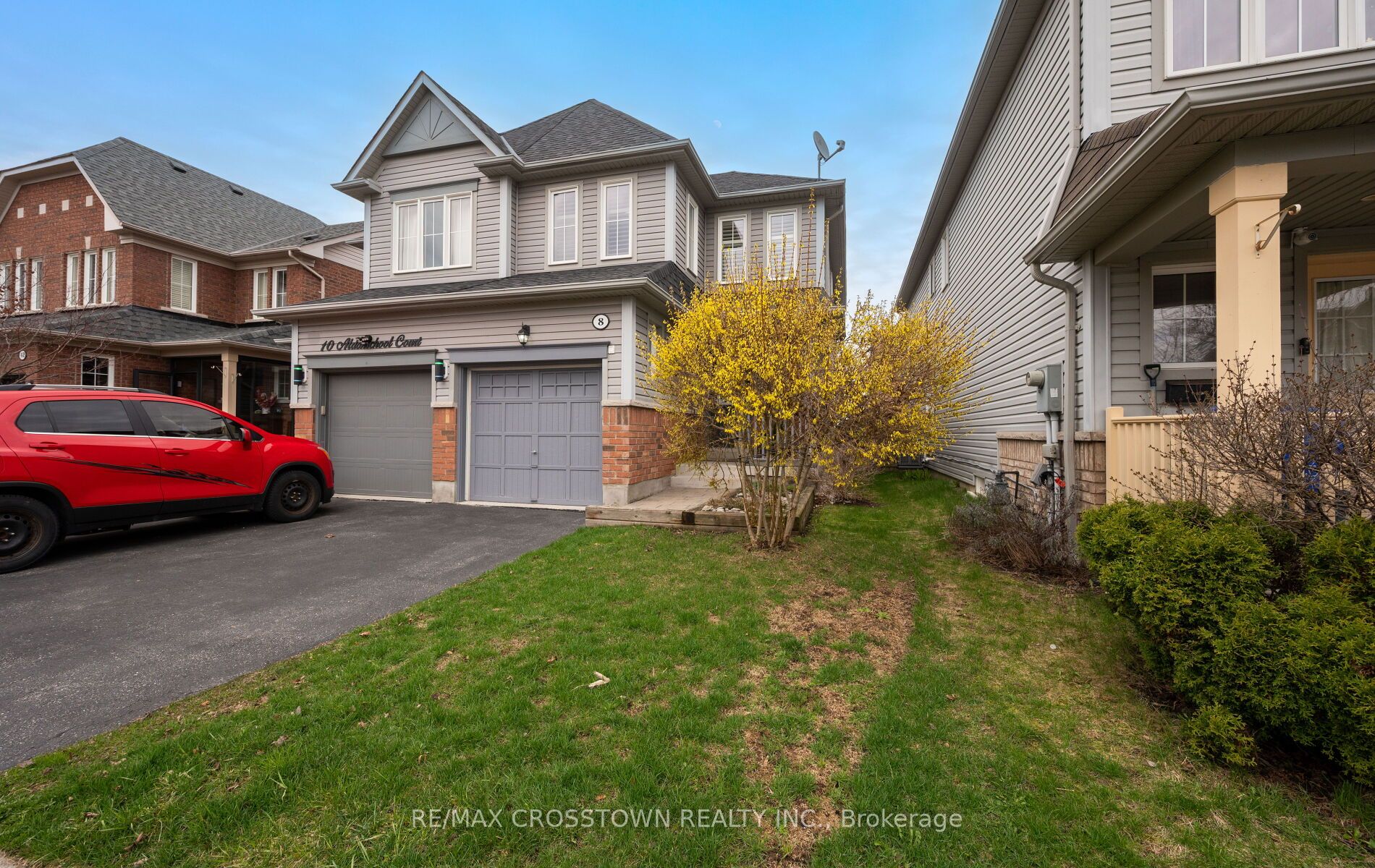 8 Aldonschool Court, Ajax, ON L1S 0C5 photo 2