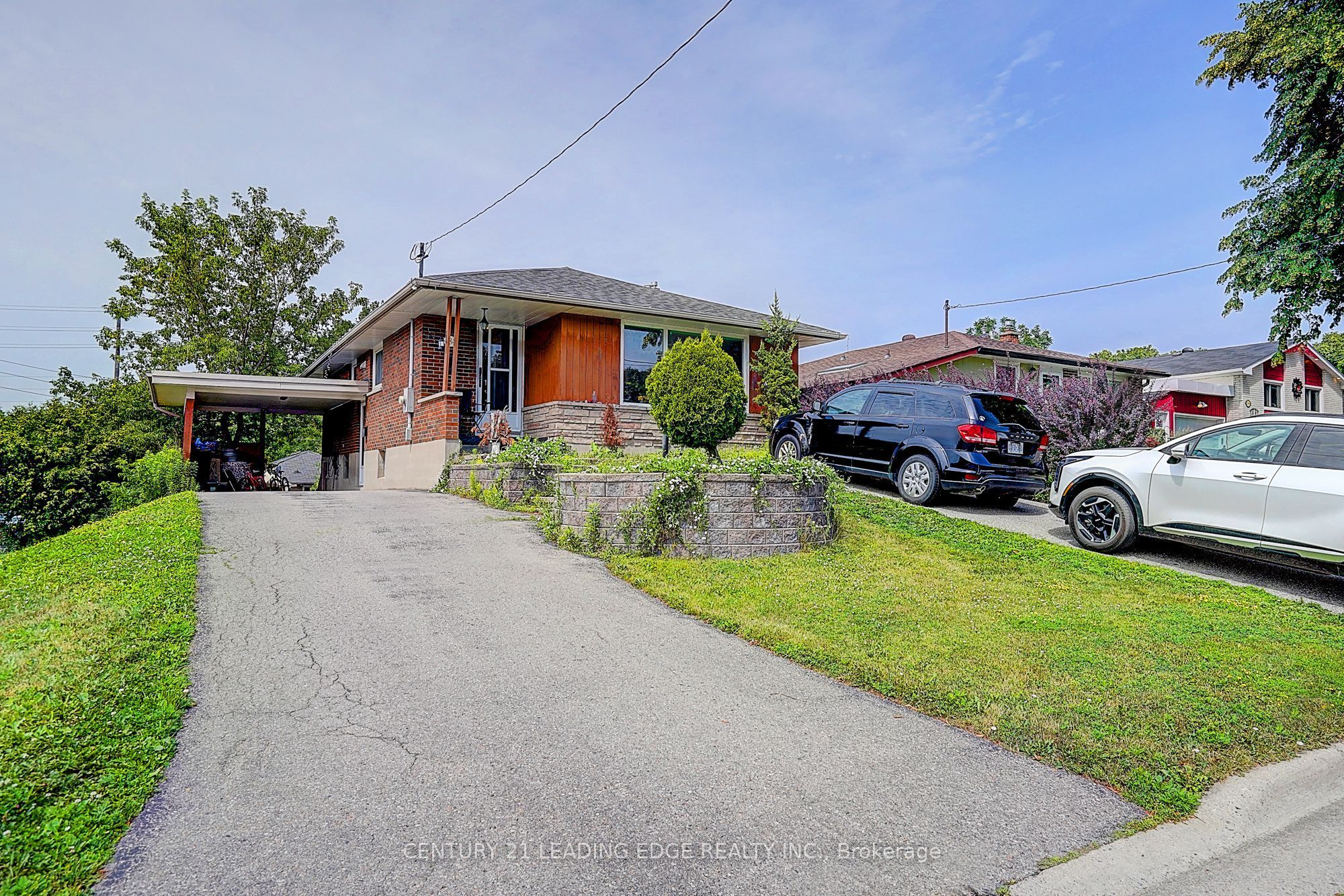 284 DOVER Street, Oshawa, ON L1G 6G6 photo 2