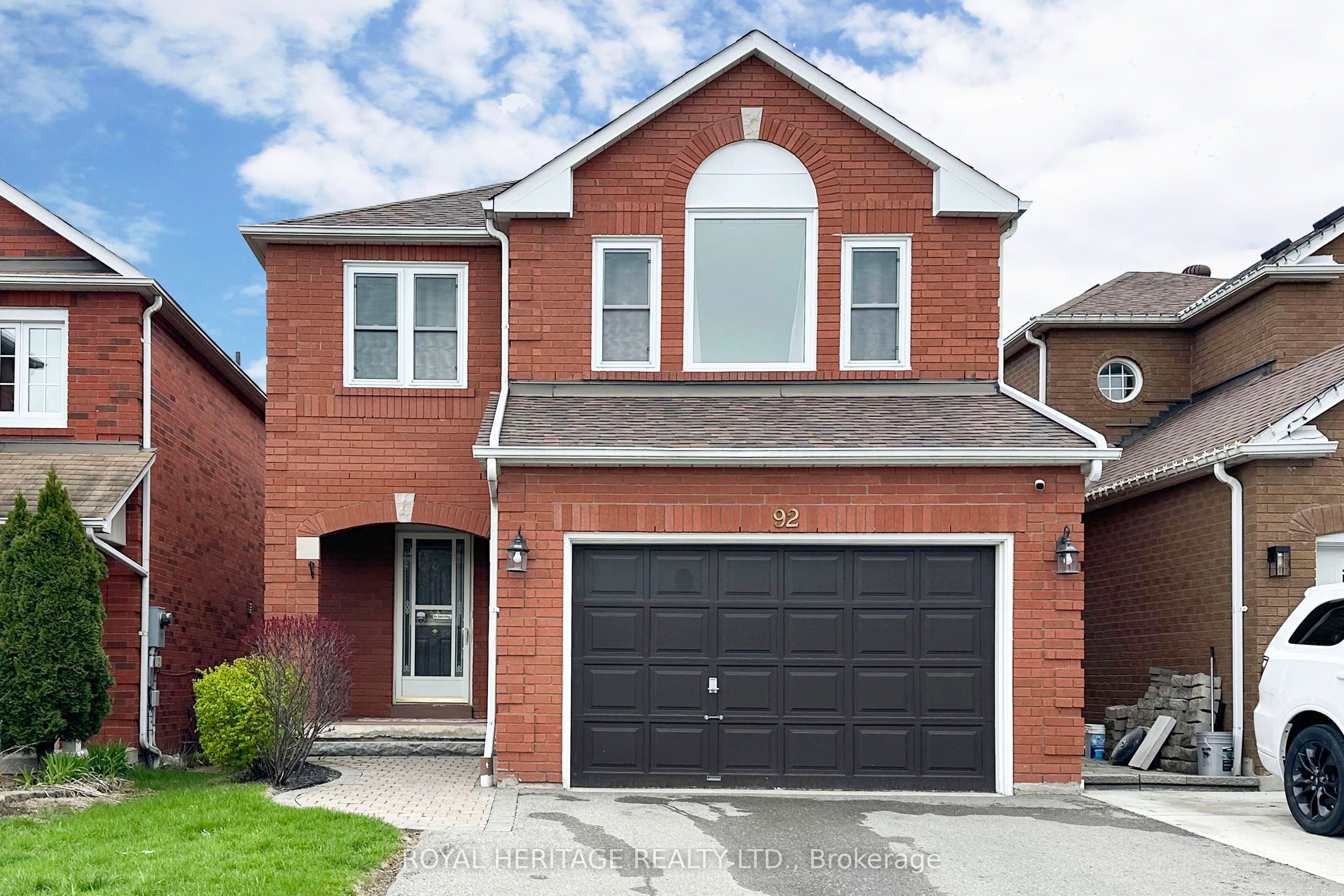 92 Booth Crescent, Ajax, ON L1Z 1H7