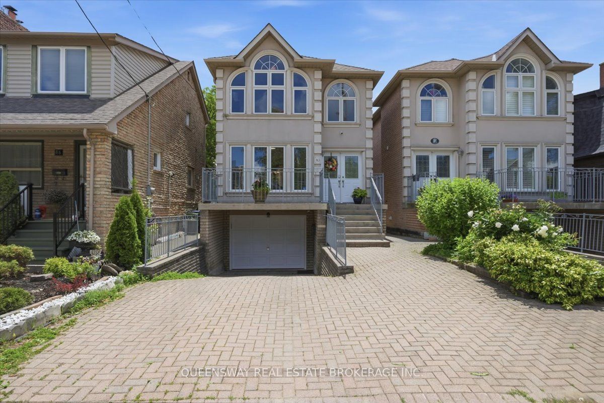 83 Floyd Avenue, Toronto, ON M4K 2B3 photo 2
