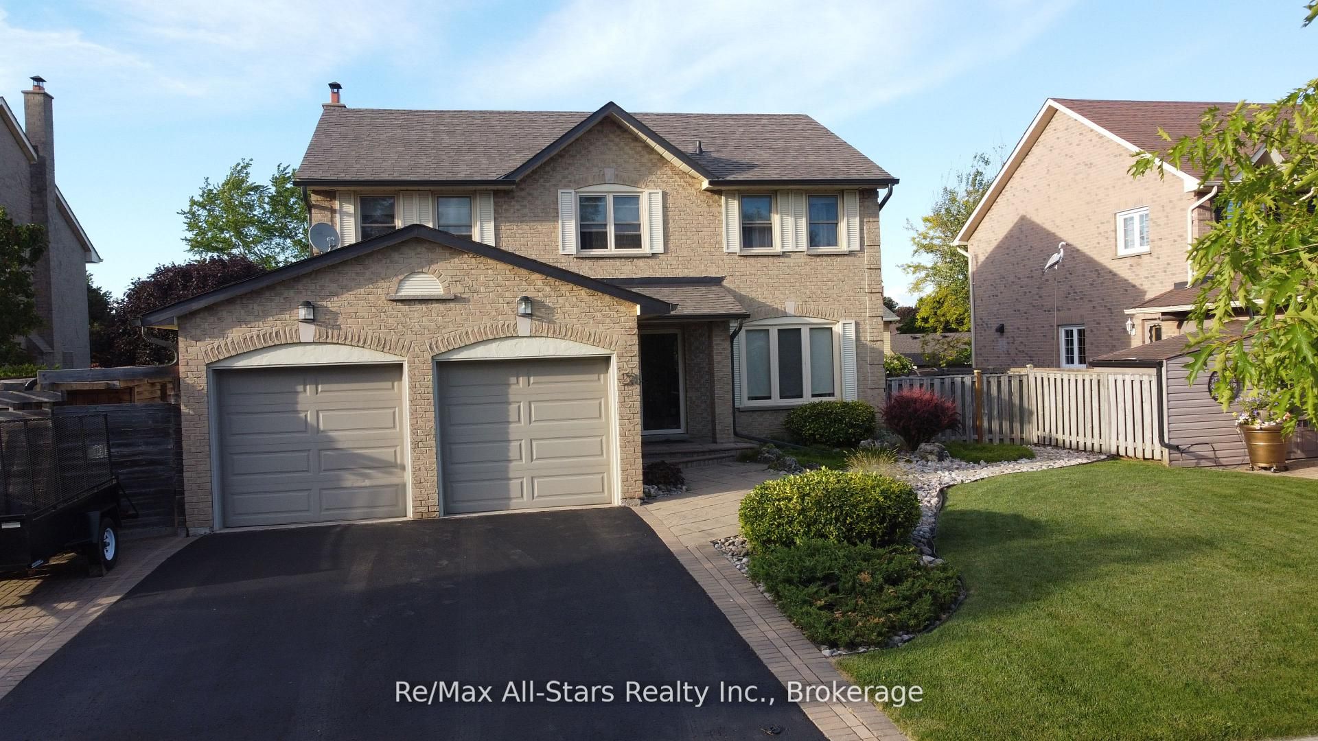 20 Love Crescent, Ajax, ON L1S 4T1 photo 2