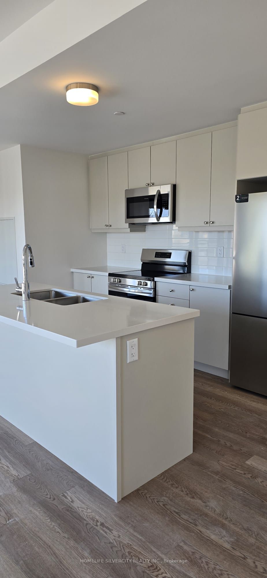 55 Clarington Boulevard 208, Clarington, ON L1C 0A1 photo 4