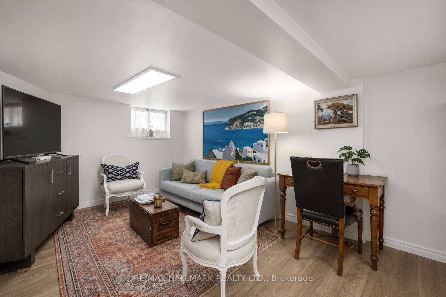 43 Stanhope Avenue Lower, Toronto, ON M4K 3N4 photo 2