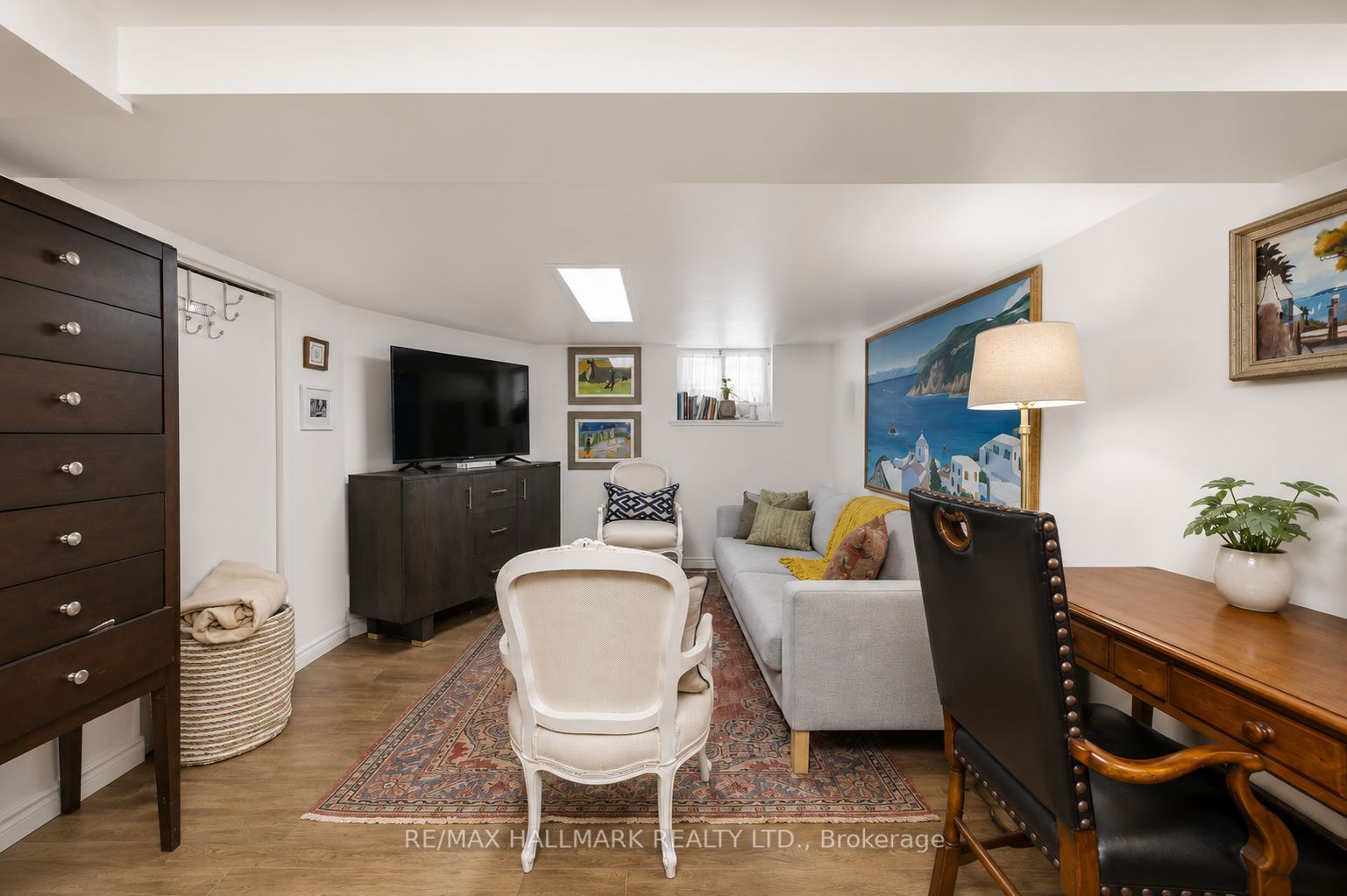 43 Stanhope Avenue Lower, Toronto, ON M4K 3N4 photo 3