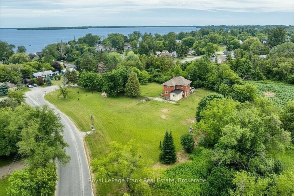 3 Summit Drive, Scugog, ON L0B 1E0