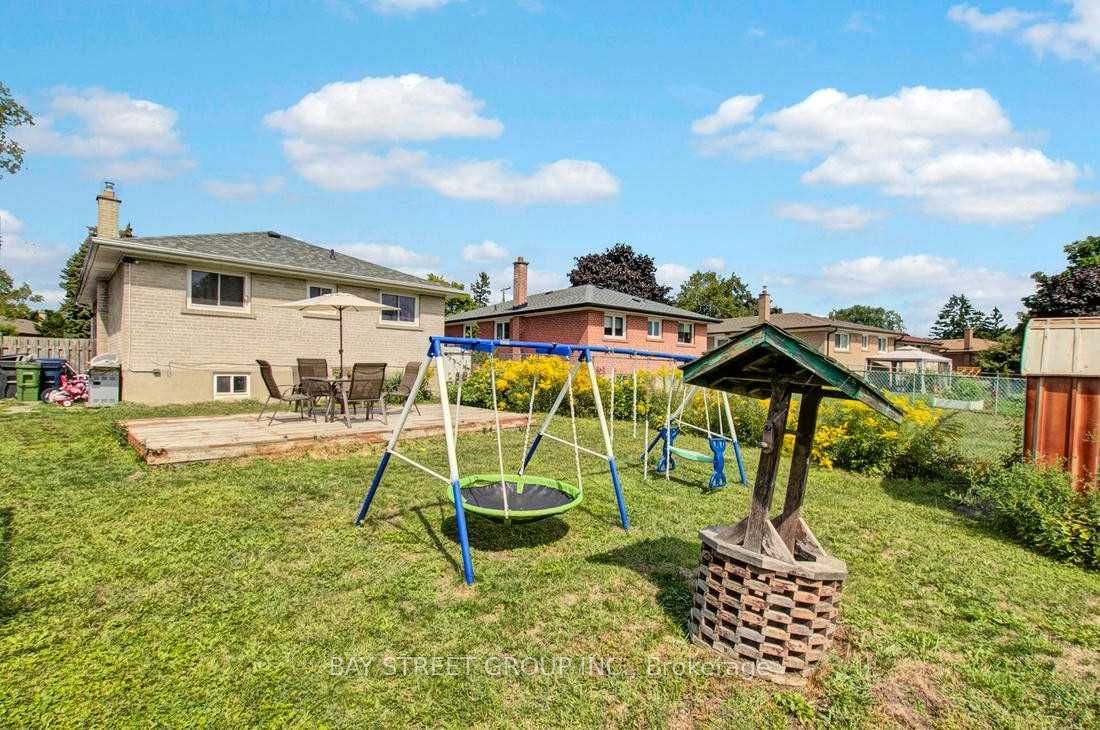 23 Dalcourt Drive Main, Toronto, ON M1E 3G9 photo 5