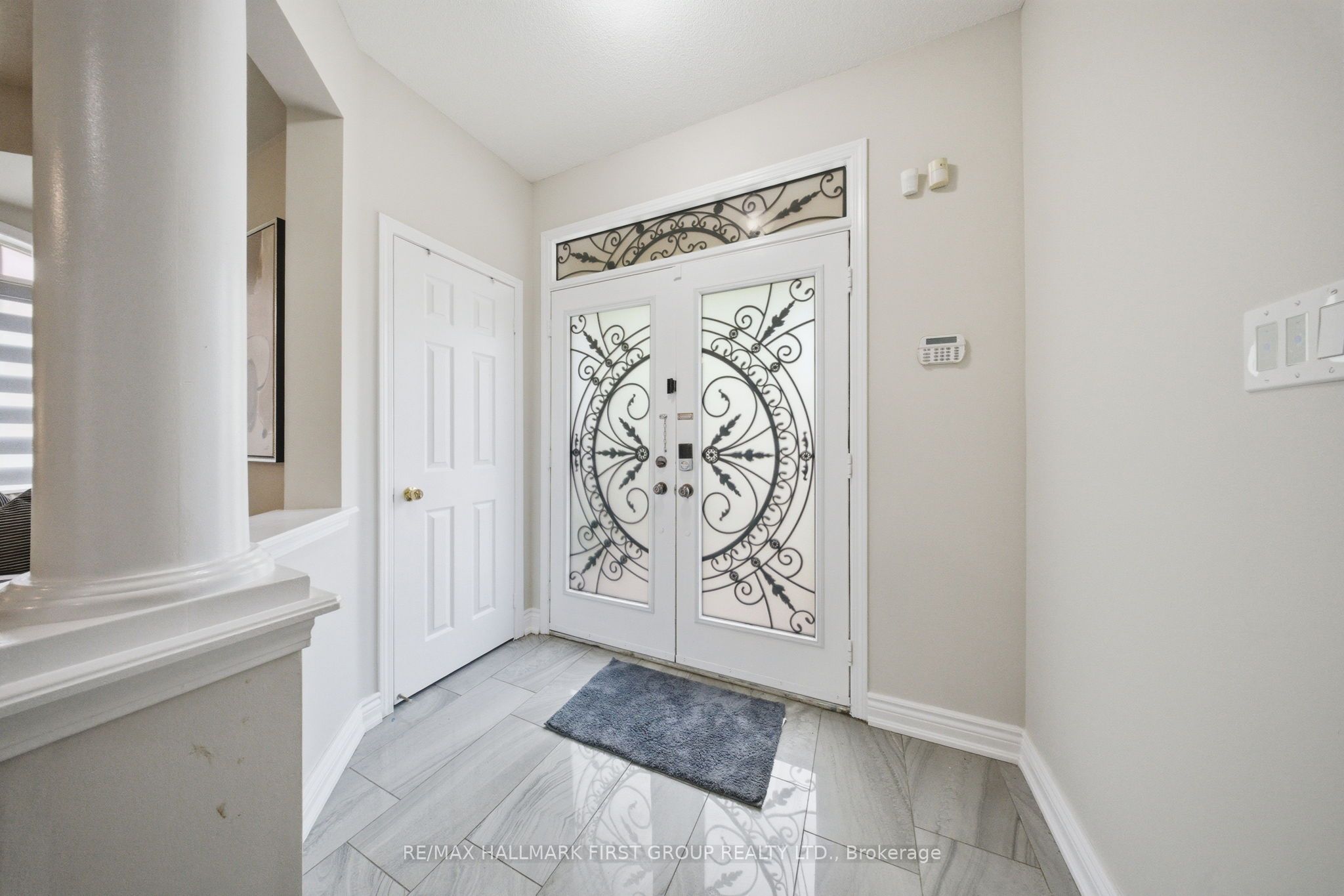 22 Cragg Crescent, Ajax, ON L1T 0E4 photo 4
