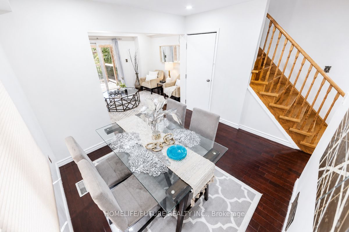 42 Marsdale Crescent, Toronto, ON M1X 1G6 photo 5