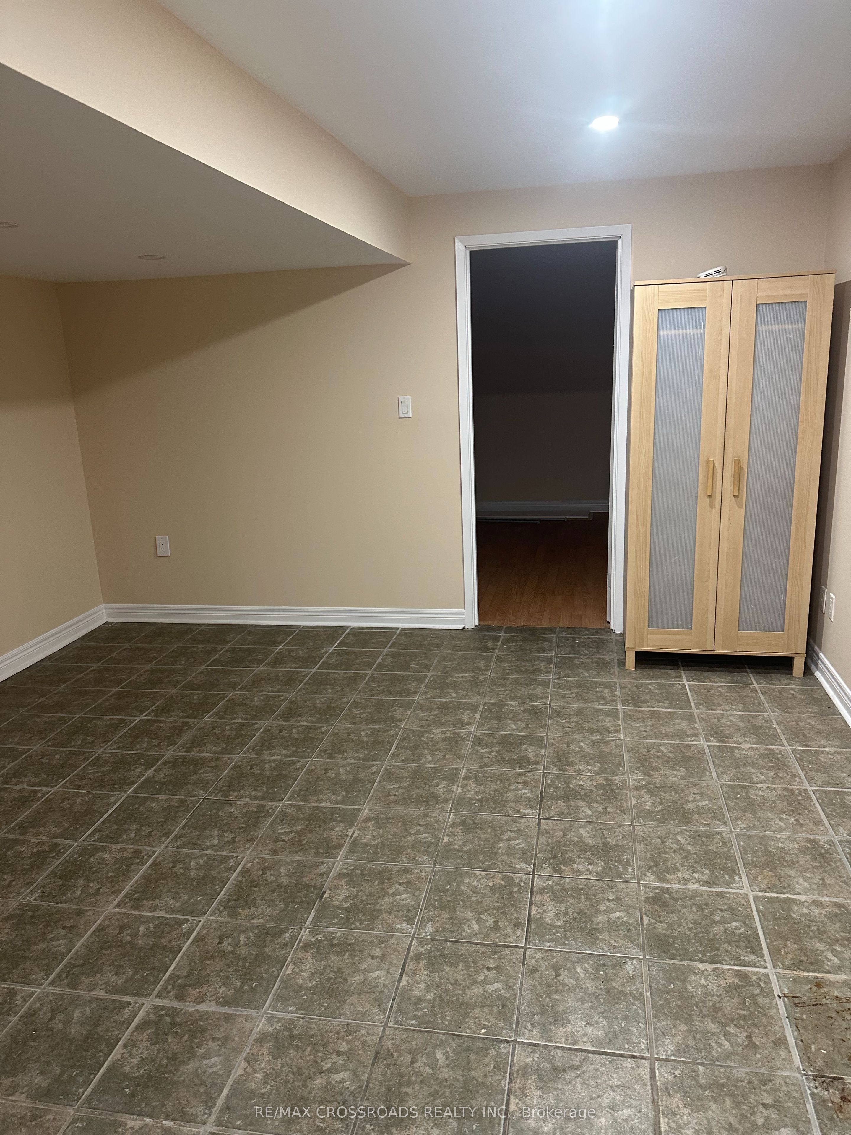 132 Lawson Road Basement, Toronto, ON M1C 2J4 photo 3